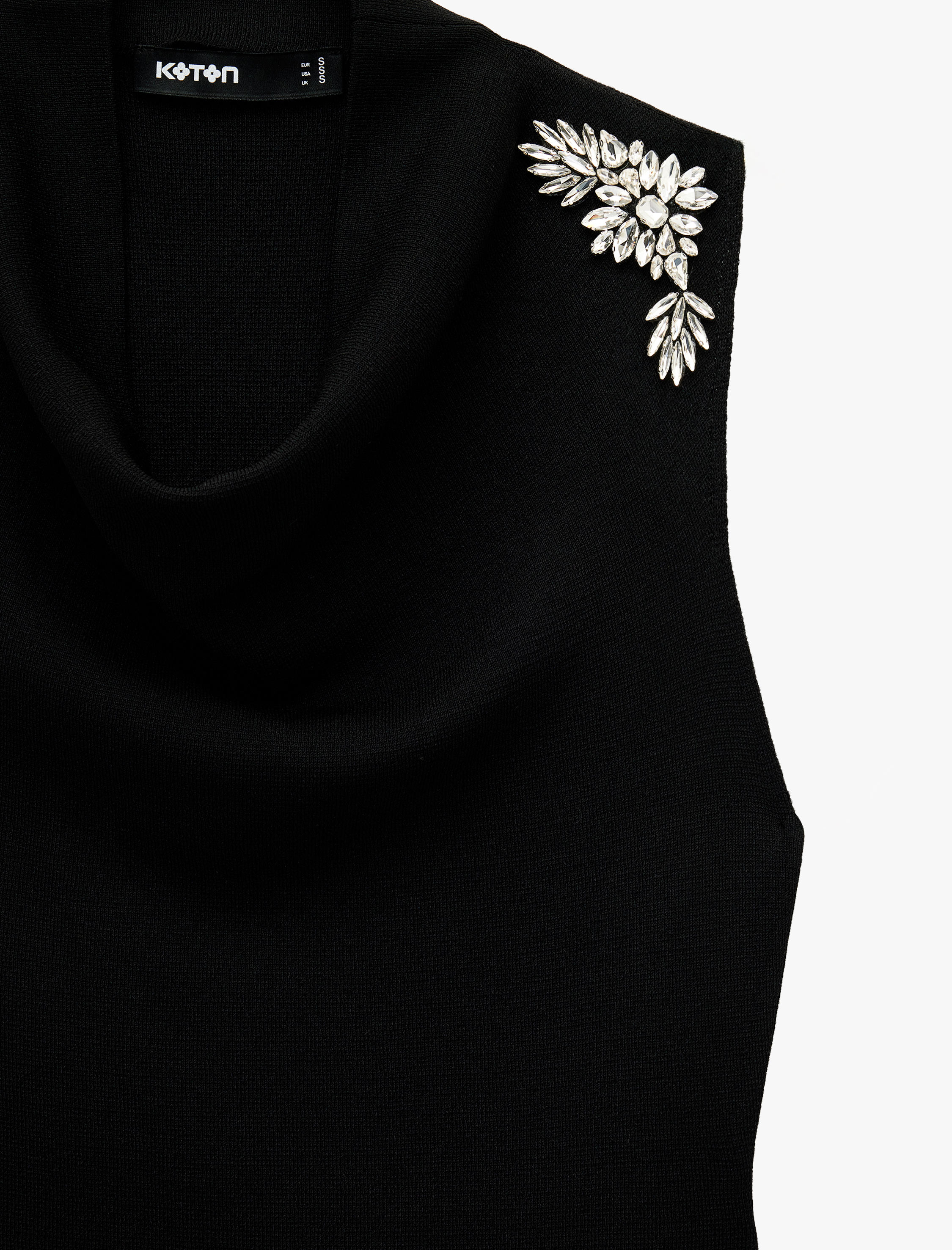   Kolsuz Degaje Dik Yaka Taşlı Triko Bluz