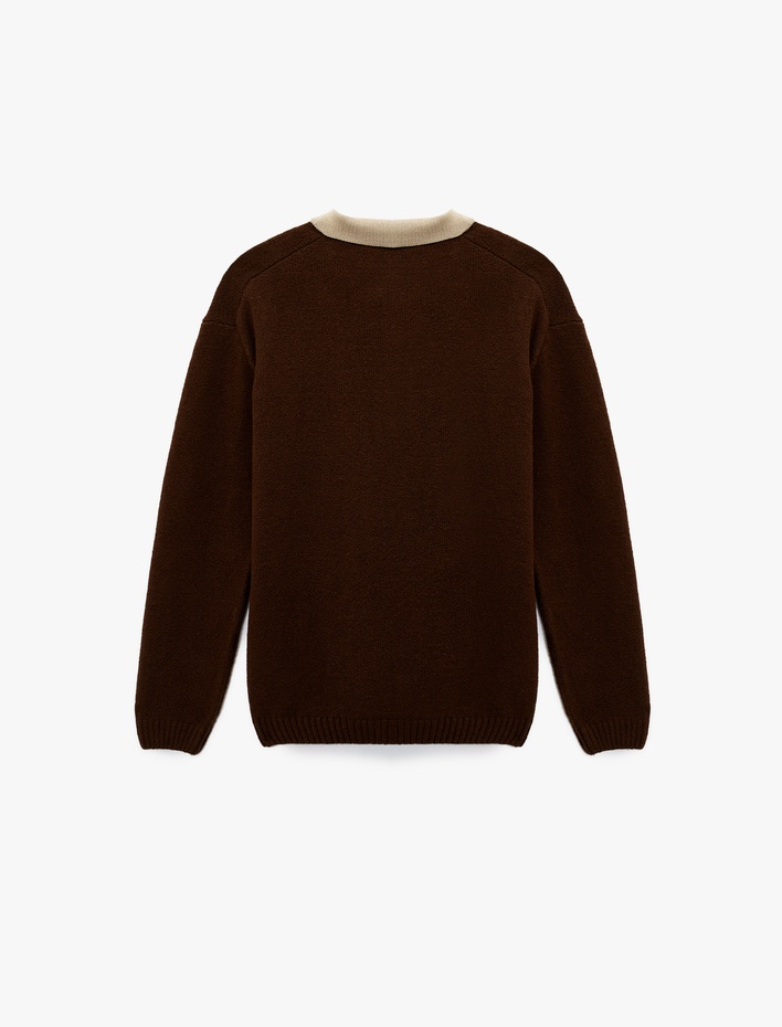  Uzun Kollu Renk Kontrastlı Düğmeli Polo Yaka Triko Kazak