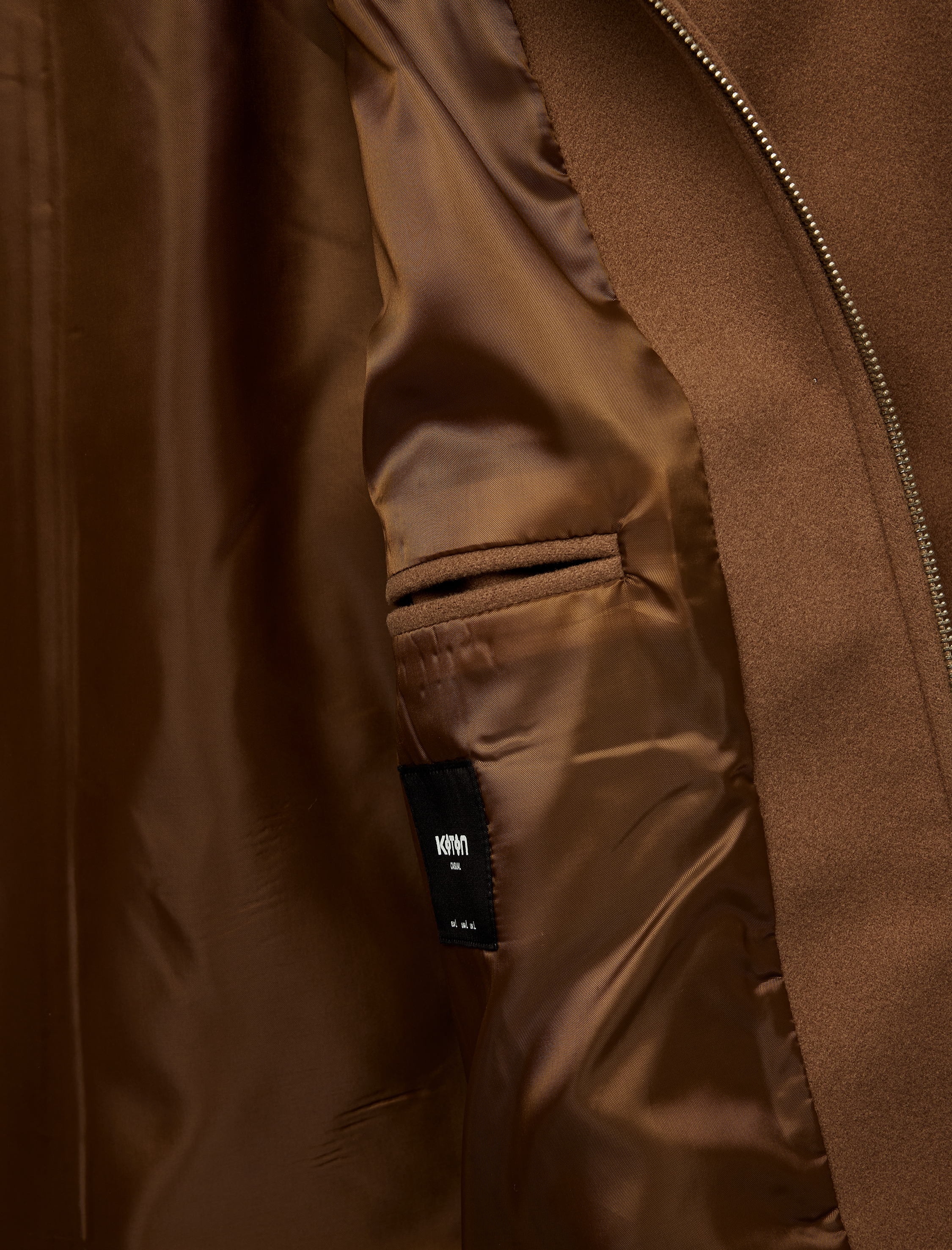   Regular Fit Cepli Gömlek Yaka Fermuarlı Kaşe Ceket