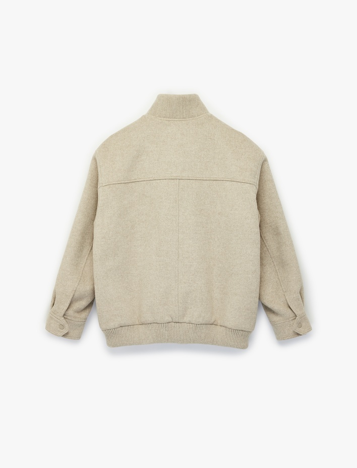  Fermuarlı Cepli Dik Yaka Uzun Kollu Oversize Kaşe Bomber Mont