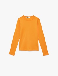 Pamuklu Uzun Kollu Bisiklet Yaka Basic Tişört