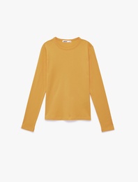 Pamuklu Uzun Kollu Bisiklet Yaka Basic Tişört