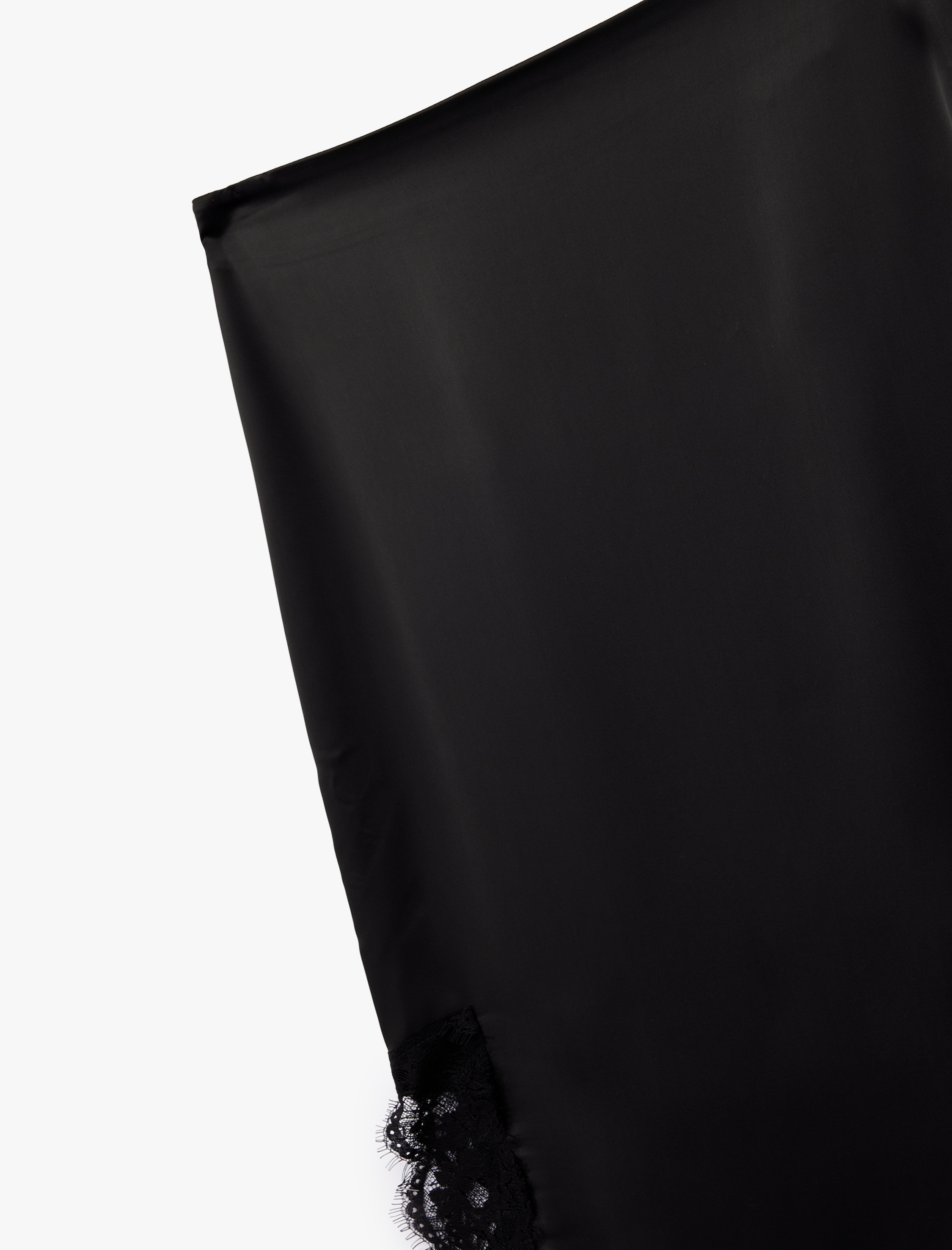   Asimetrik Kesim Dantel Detaylı Midi Saten Etek