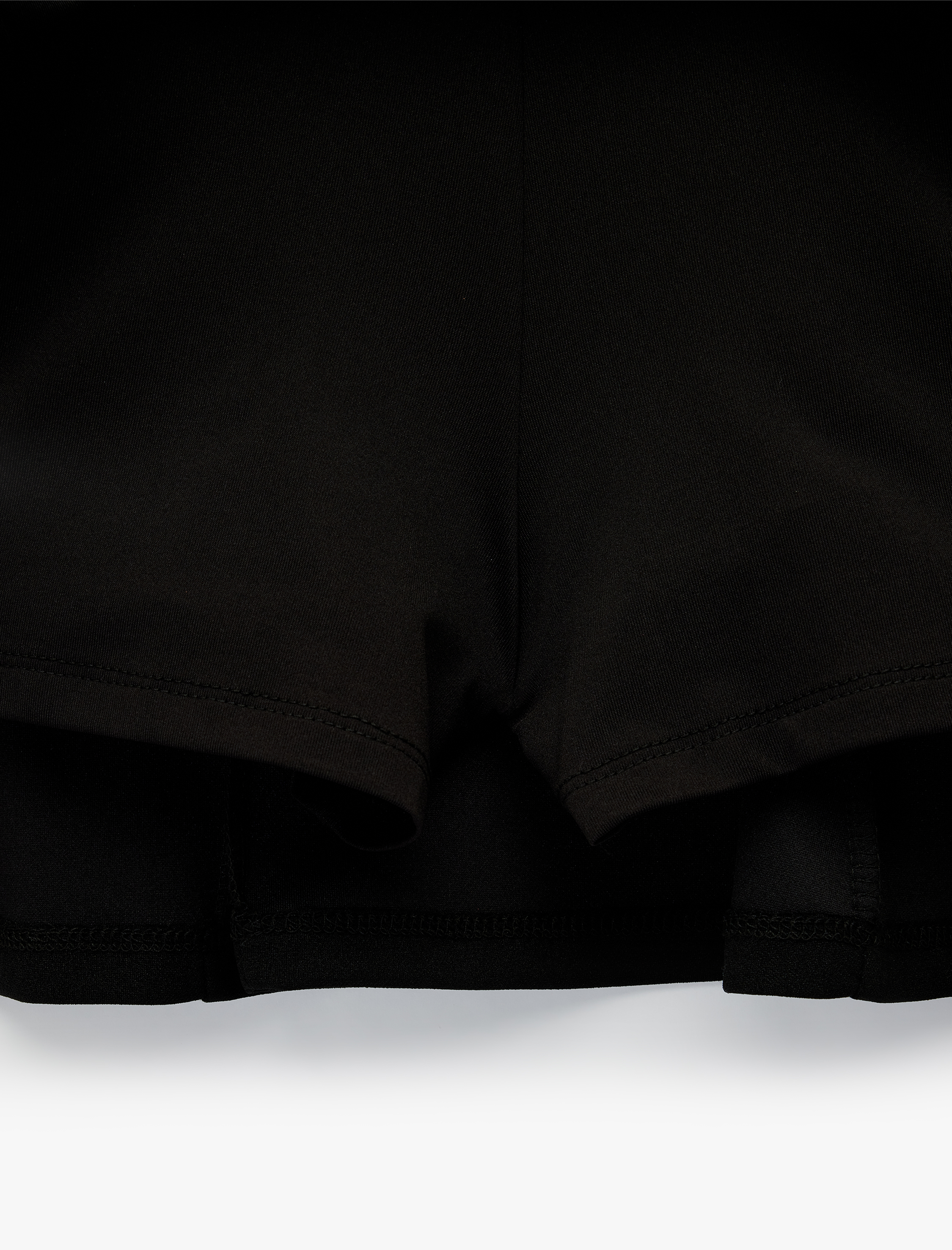   Krep Kumaş Pileli Şortlu Mini Etek