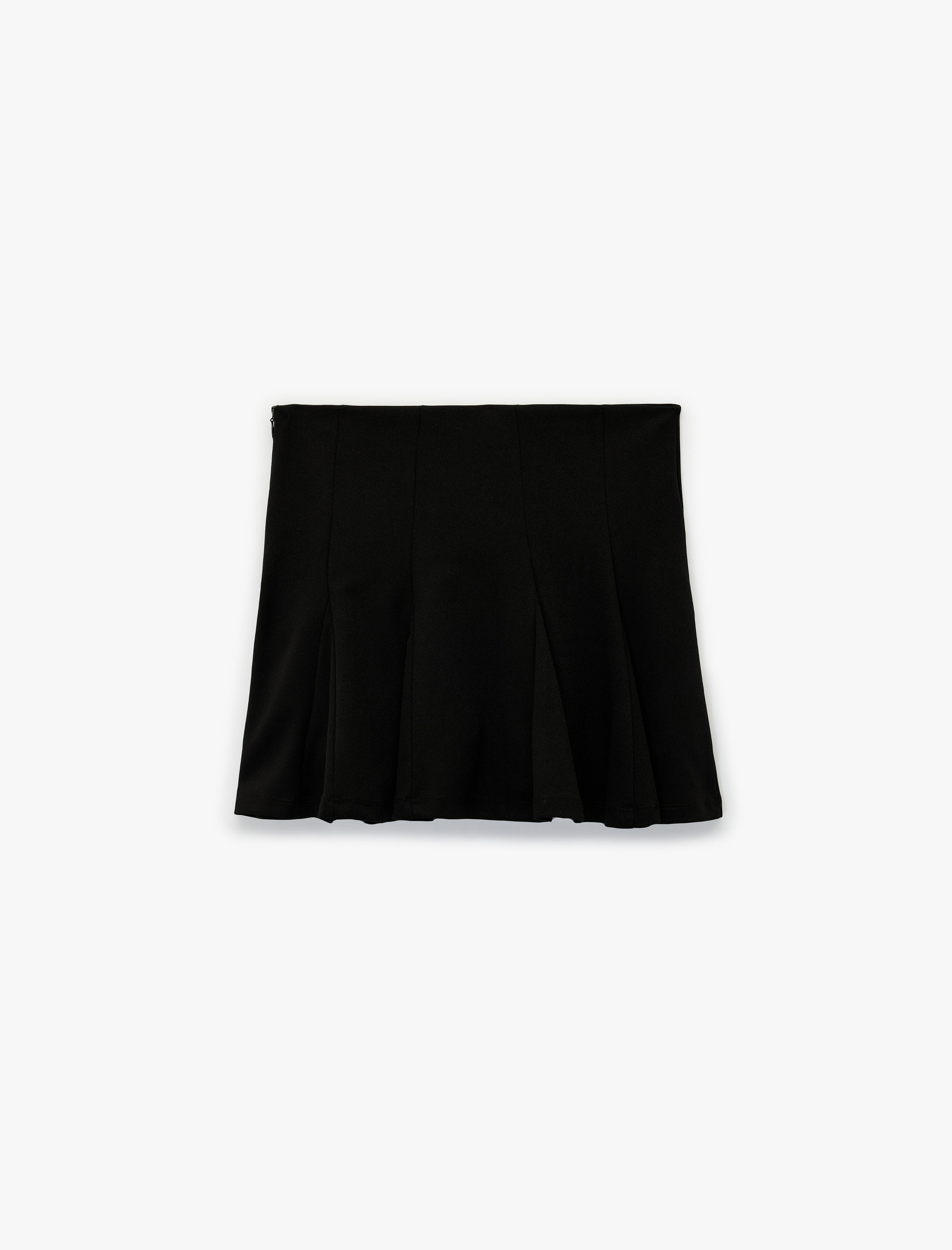   Krep Kumaş Pileli Şortlu Mini Etek