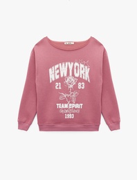 Rahat Kalıp Şardonlu Uzun Kollu Geniş Yuvarlak Yaka Baskılı Sweatshirt