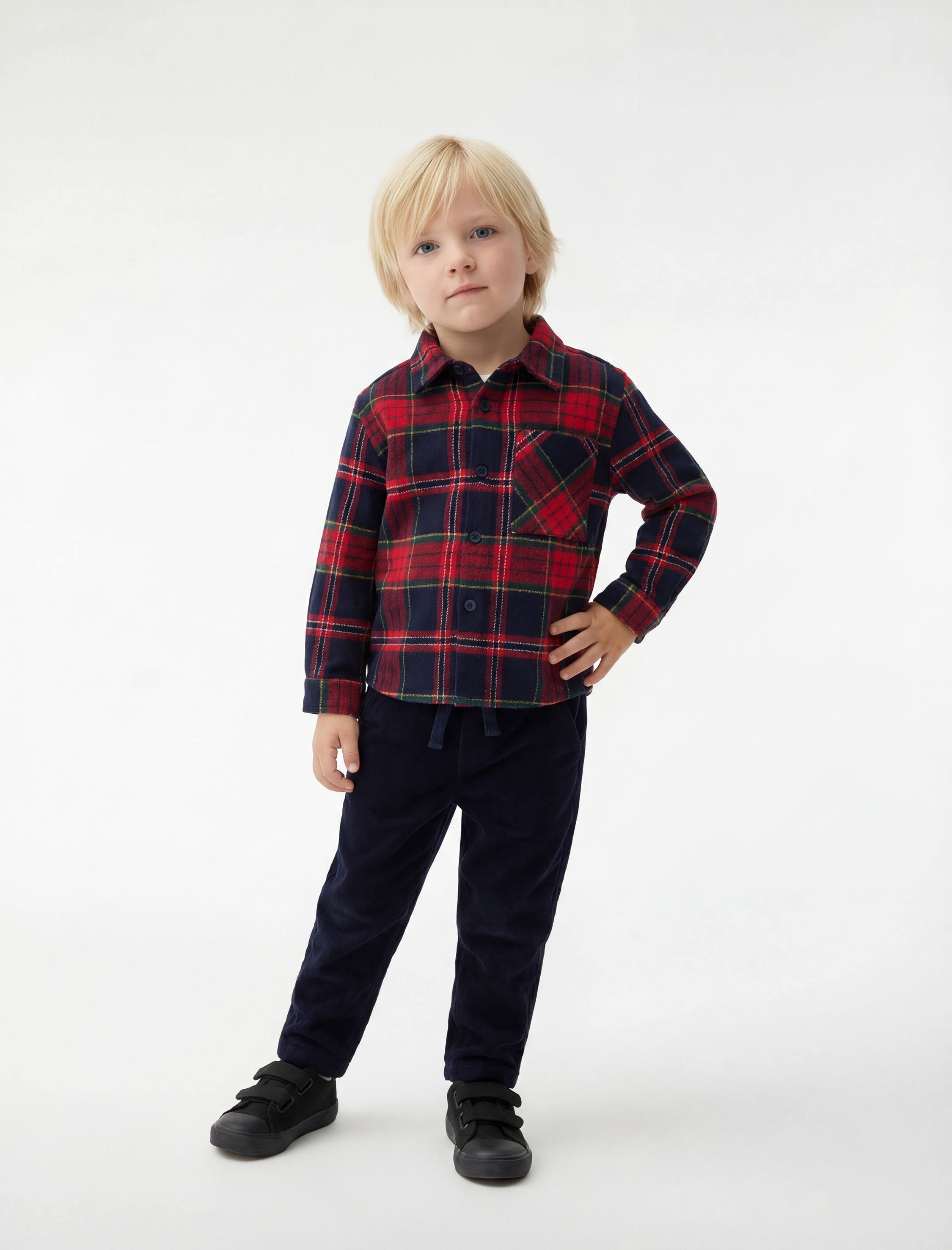  Erkek Bebek Beli Bağlamalı Cep Detaylı Basic Kadife Pantolon