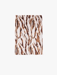 Çok Renkli Desenli Kare Şal