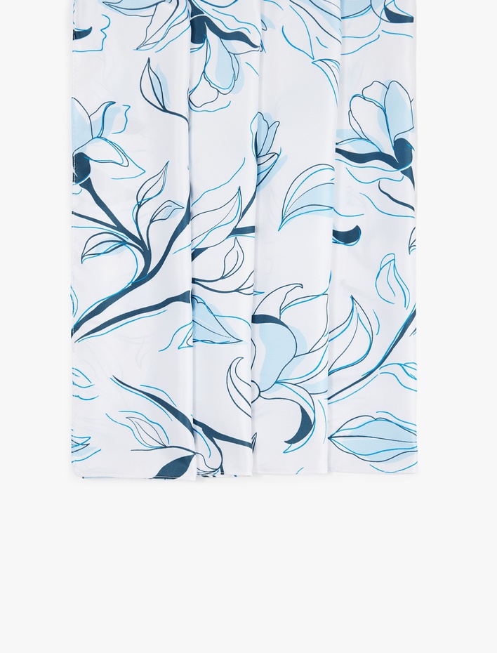 Kadın Çiçekli Kare Şal