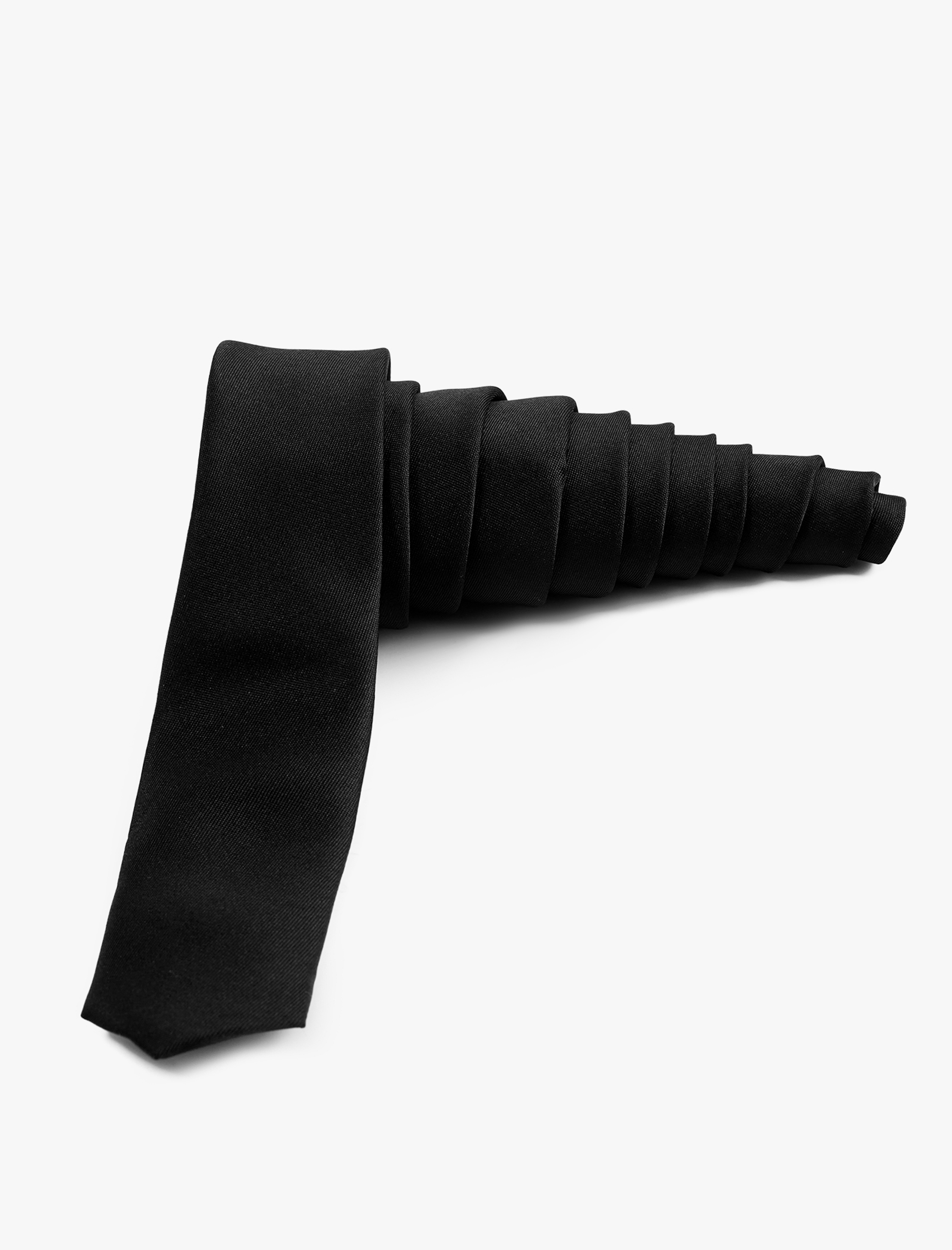   Klasik Dokulu Kravat