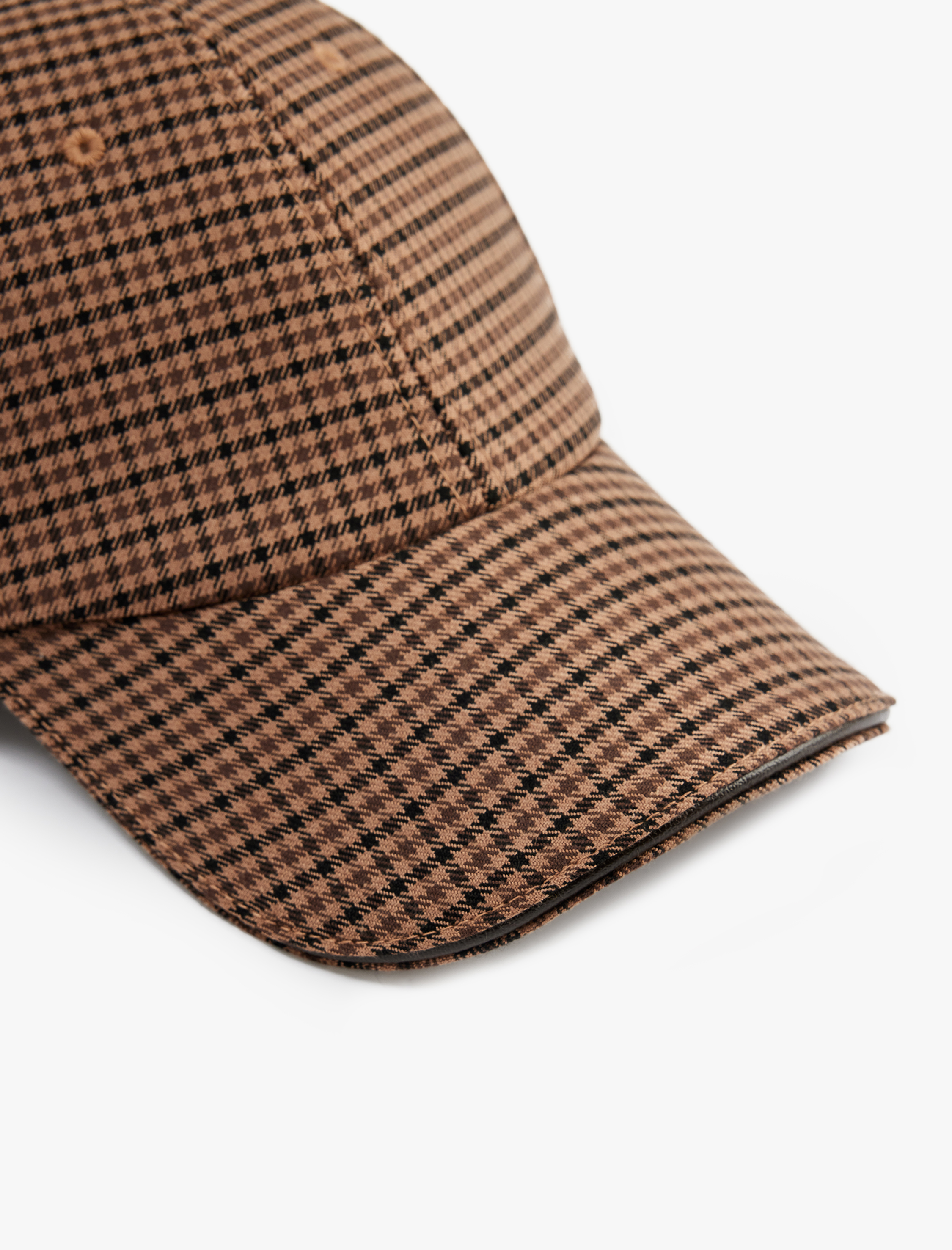  Kadın Desenli Kep Şapka