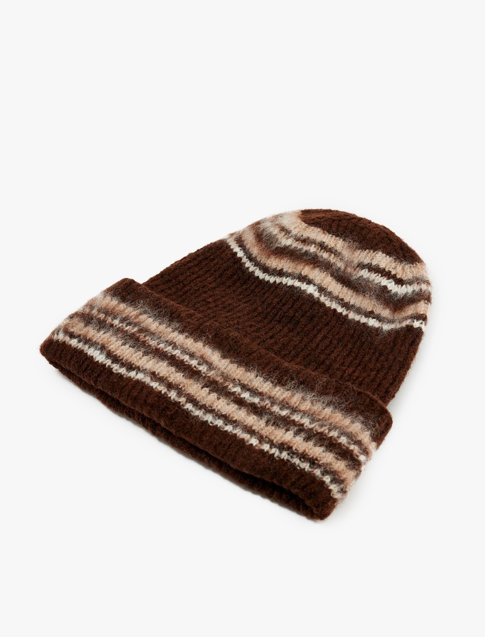 Kadın Katlı Renk Bloklu Koyun Yünü Karışımlı Örgü Bere