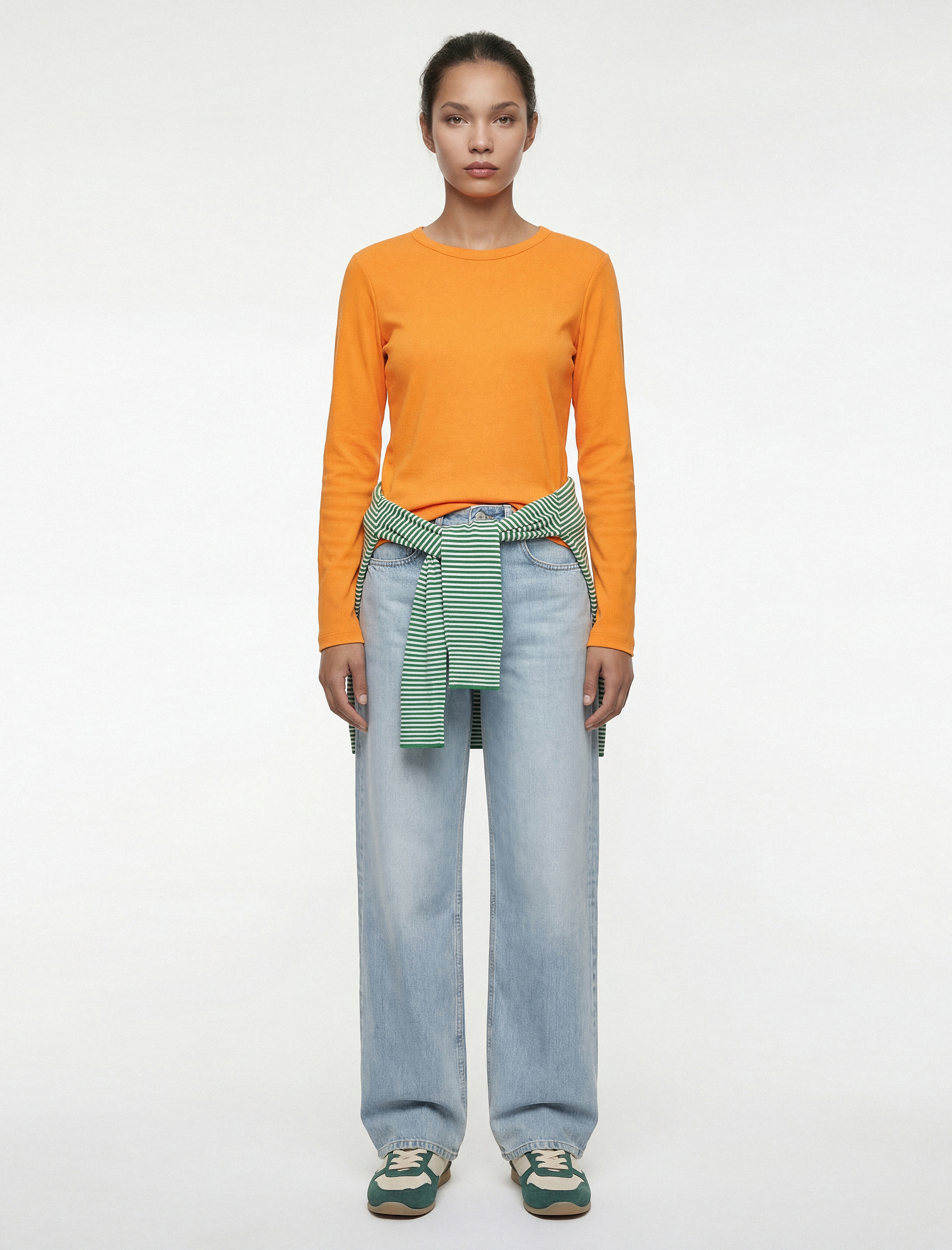   Pamuklu Uzun Kollu Bisiklet Yaka Basic Tişört