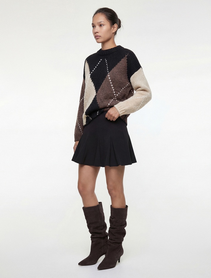  Krep Kumaş Pileli Şortlu Mini Etek