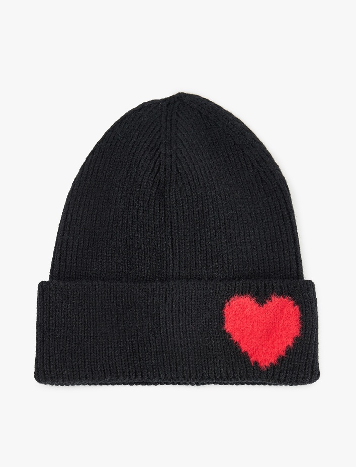 Kadın Kalp Desenli Katlı Triko Bere