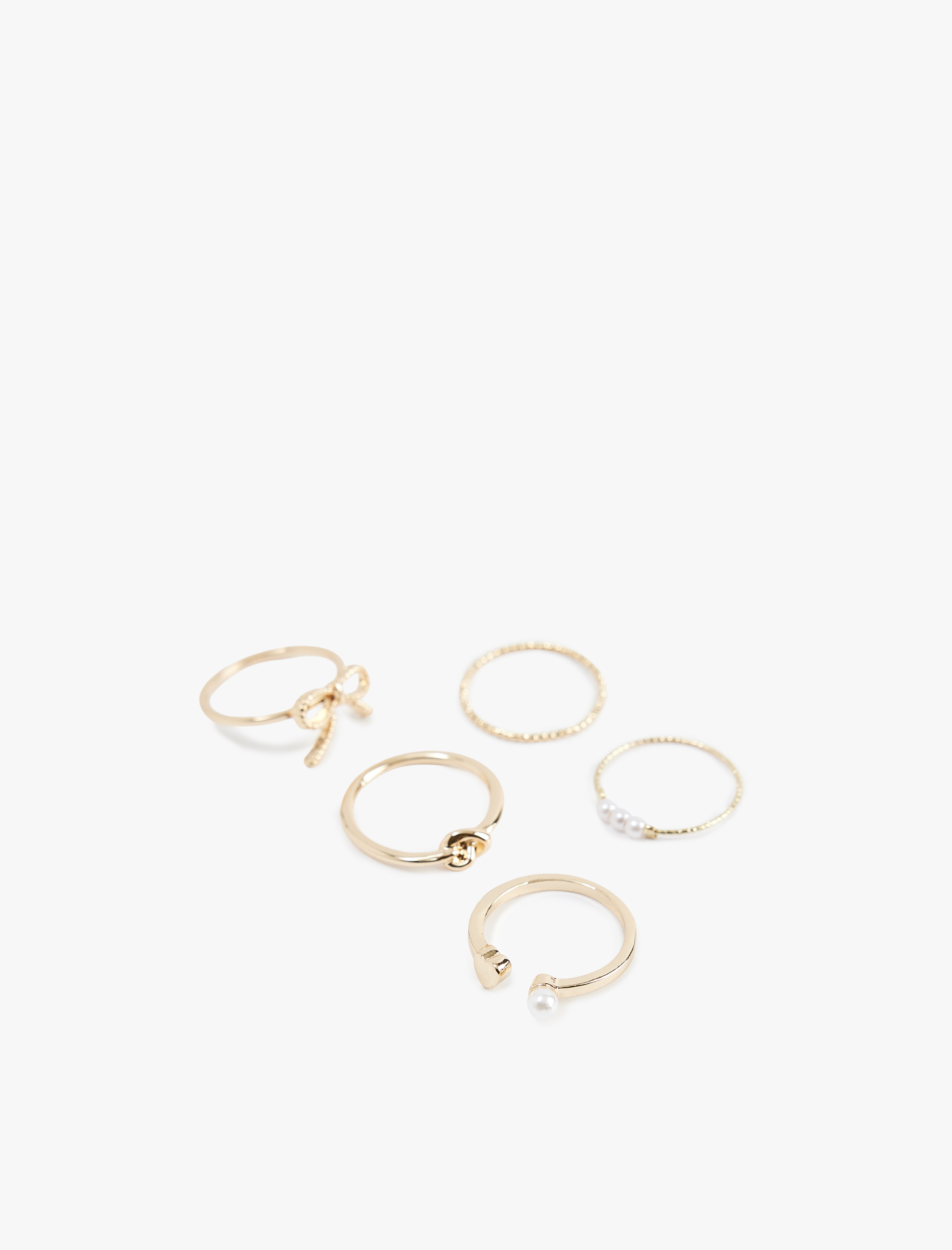  Kadın Fiyonklu İnci Detaylı Burgu 5'li Yüzük Seti