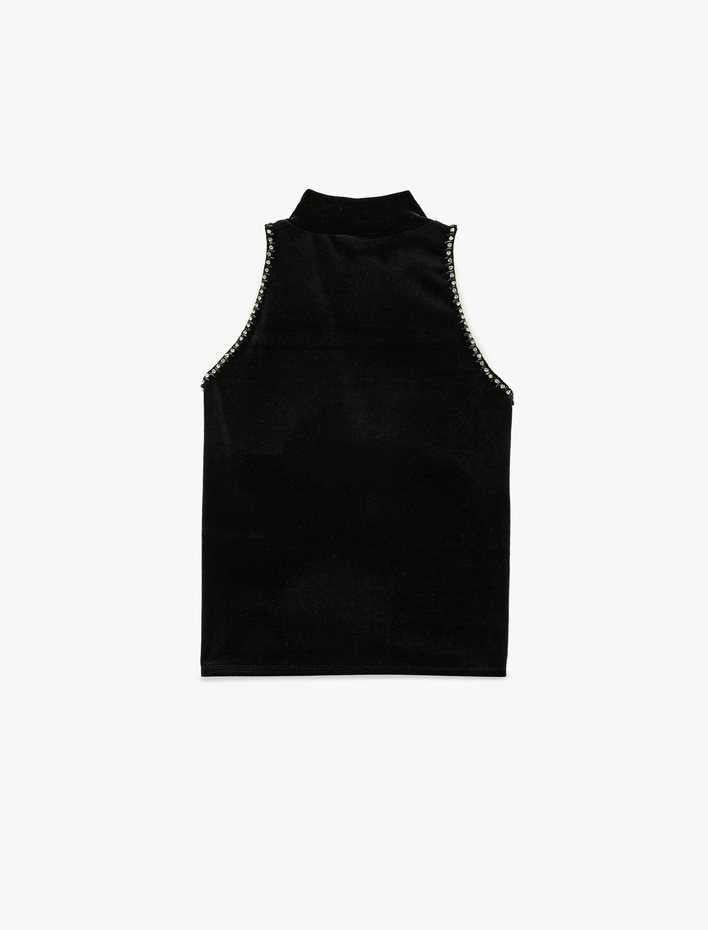  Kolsuz Dik Halter Yaka Taşlı Kadife Bluz