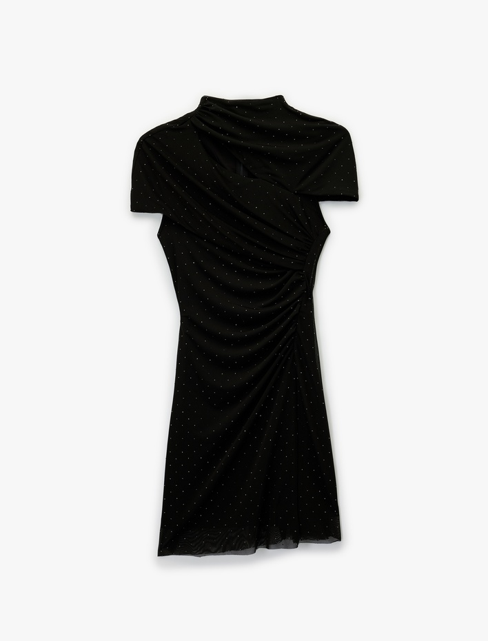  Koton X Sibil Çetinkaya - Kolsuz Dik Yaka Mini Bodycon Taşlı Abiye Elbise