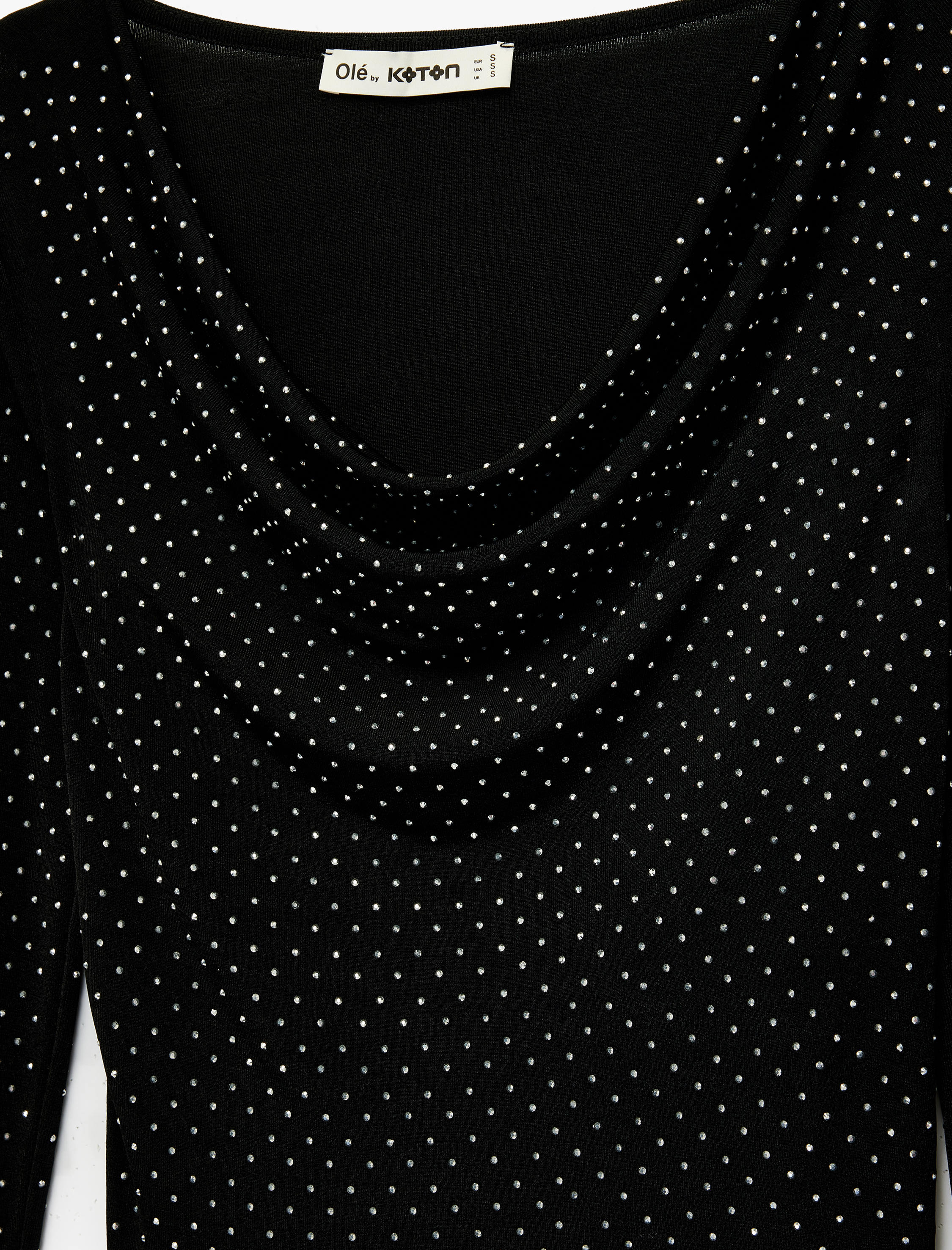   Pamuklu Slim Fit Kayık Yaka Drapeli Uzun Kollu Tişört