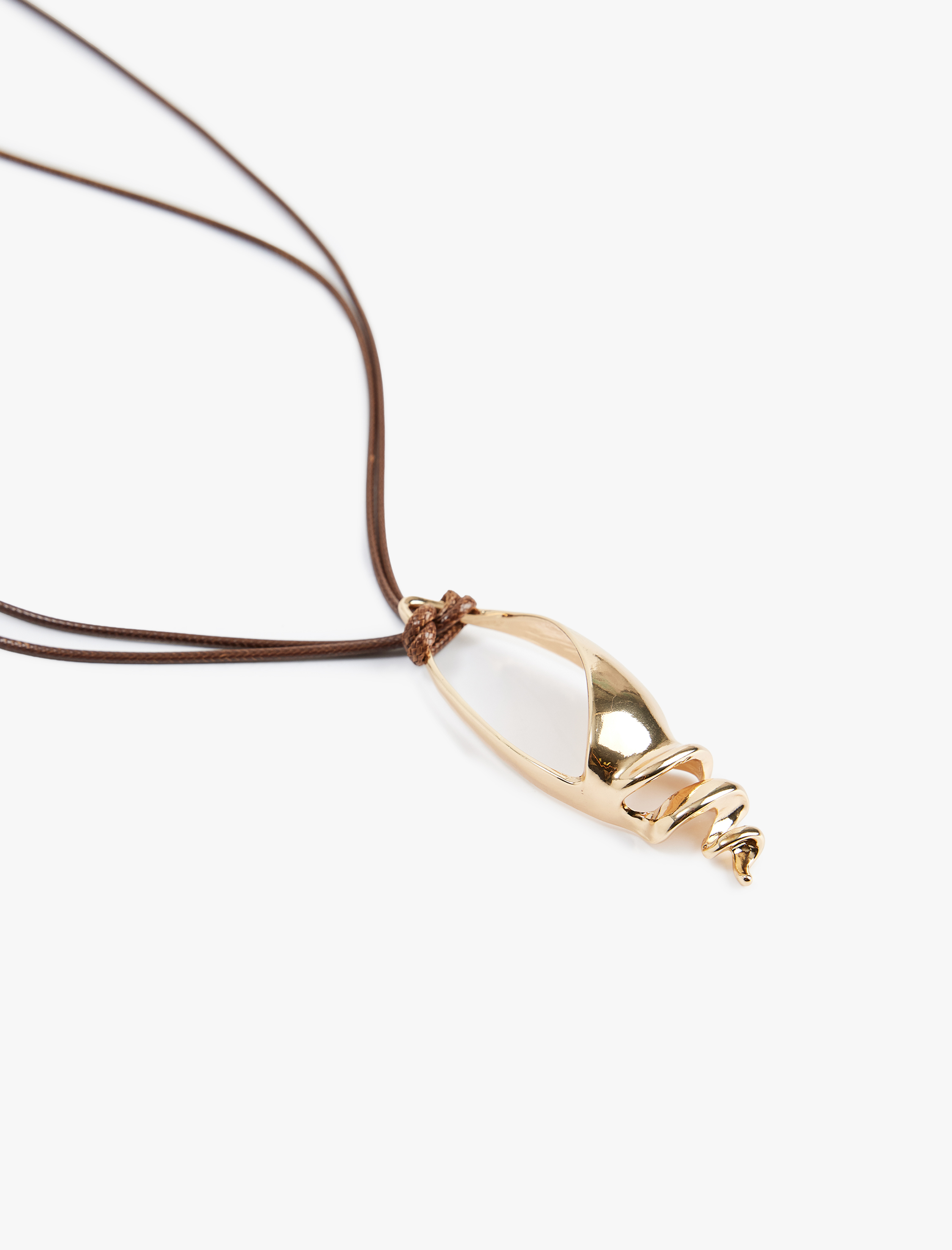  Kadın Deniz Kabuğu Kolye