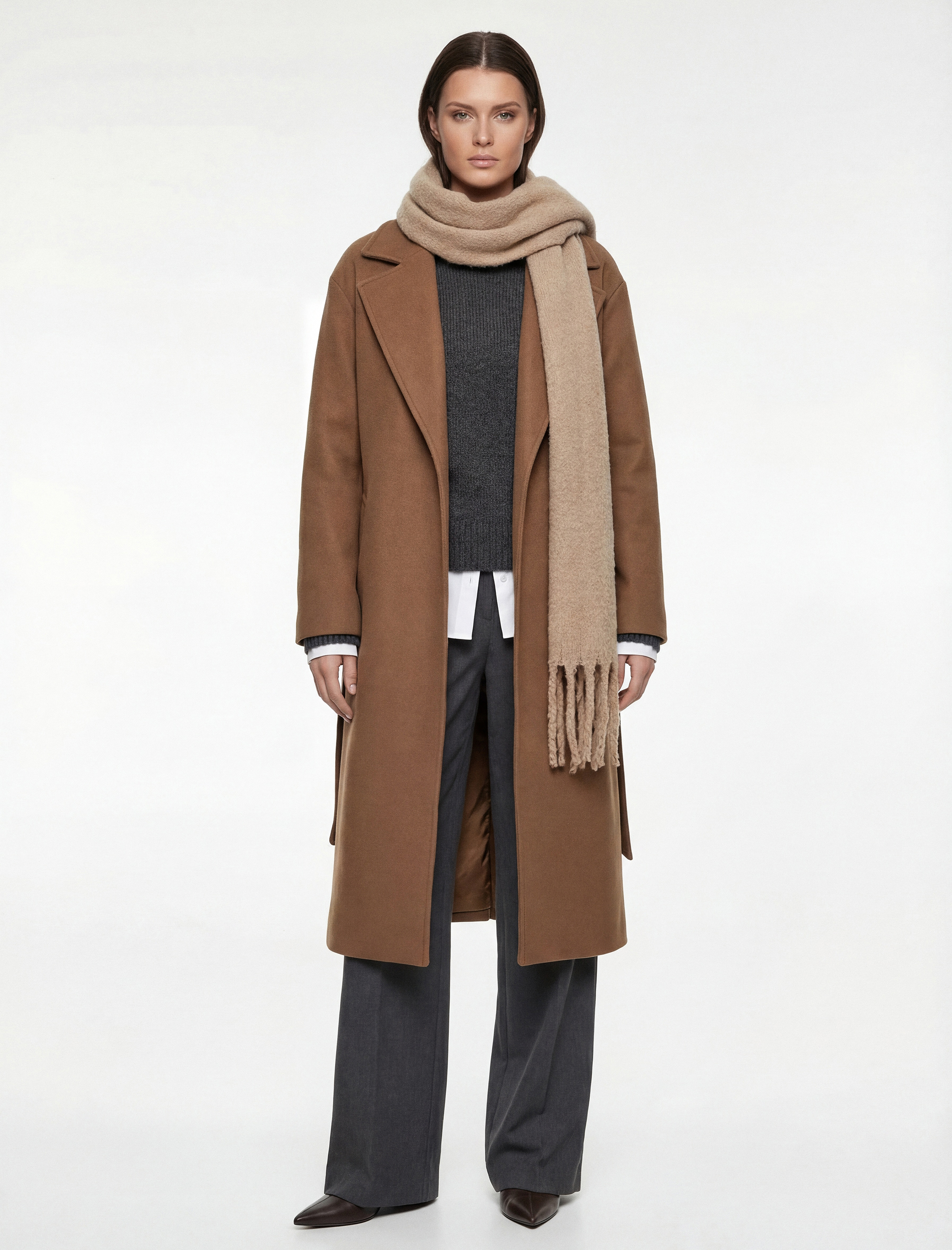   Uzun Kollu Cepli Kemerli Uzun Kaşe Kaban