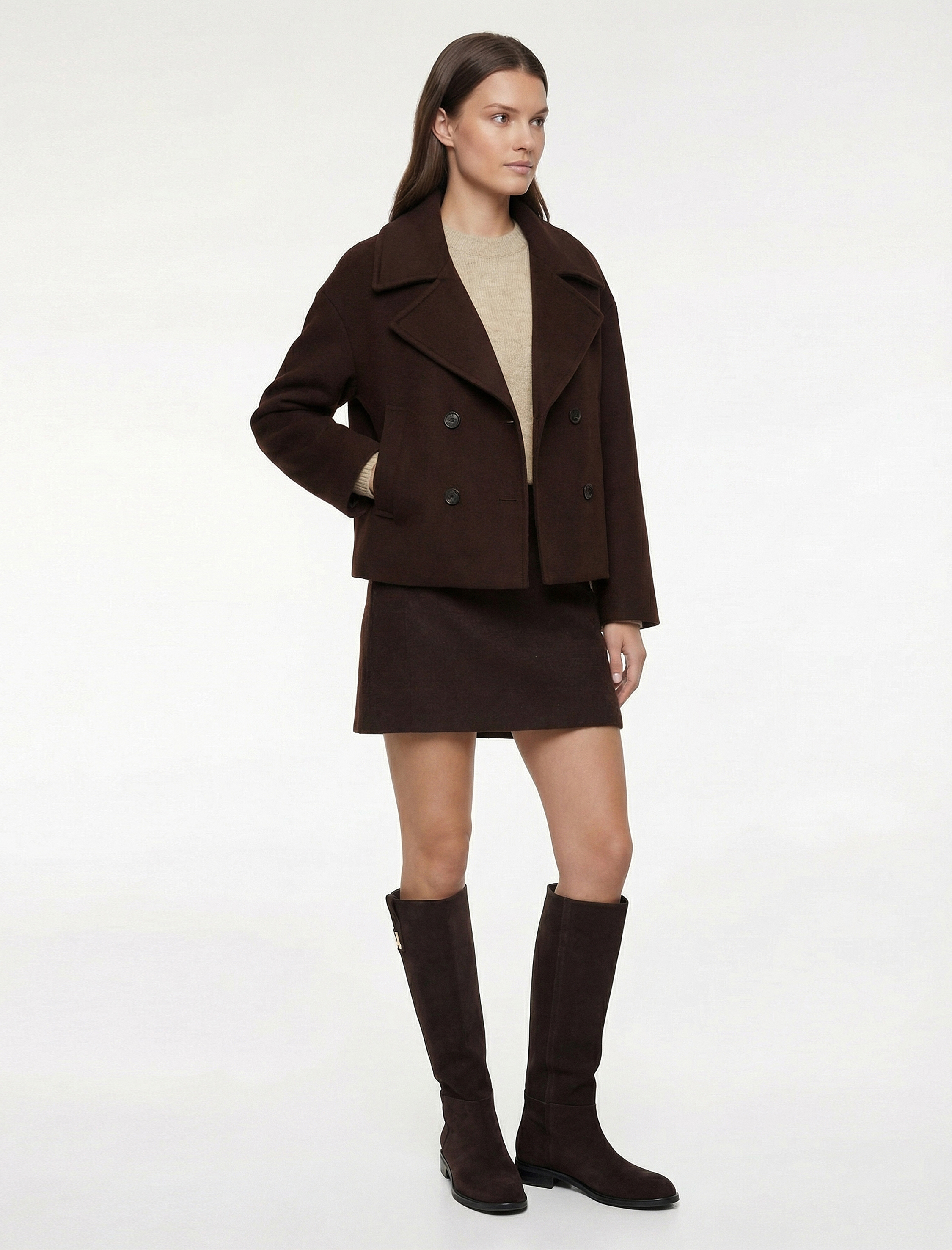   Cepli Kruvaze Uzun Kollu Düğmeli Kısa Kaşe Mont