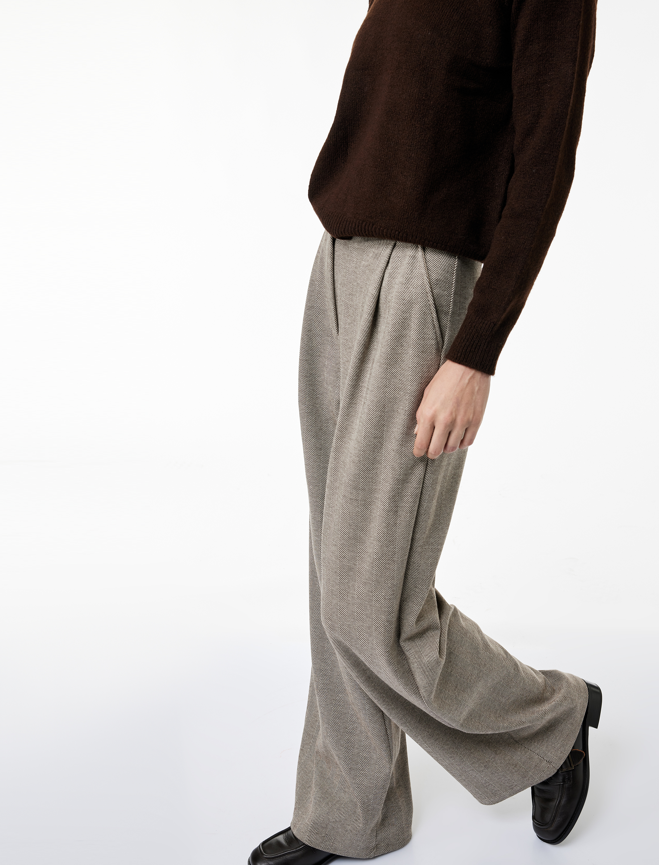   Koton X Şahika Ercümen - Pileli Cepli Uzun Geniş Paça Kumaş Pantolon