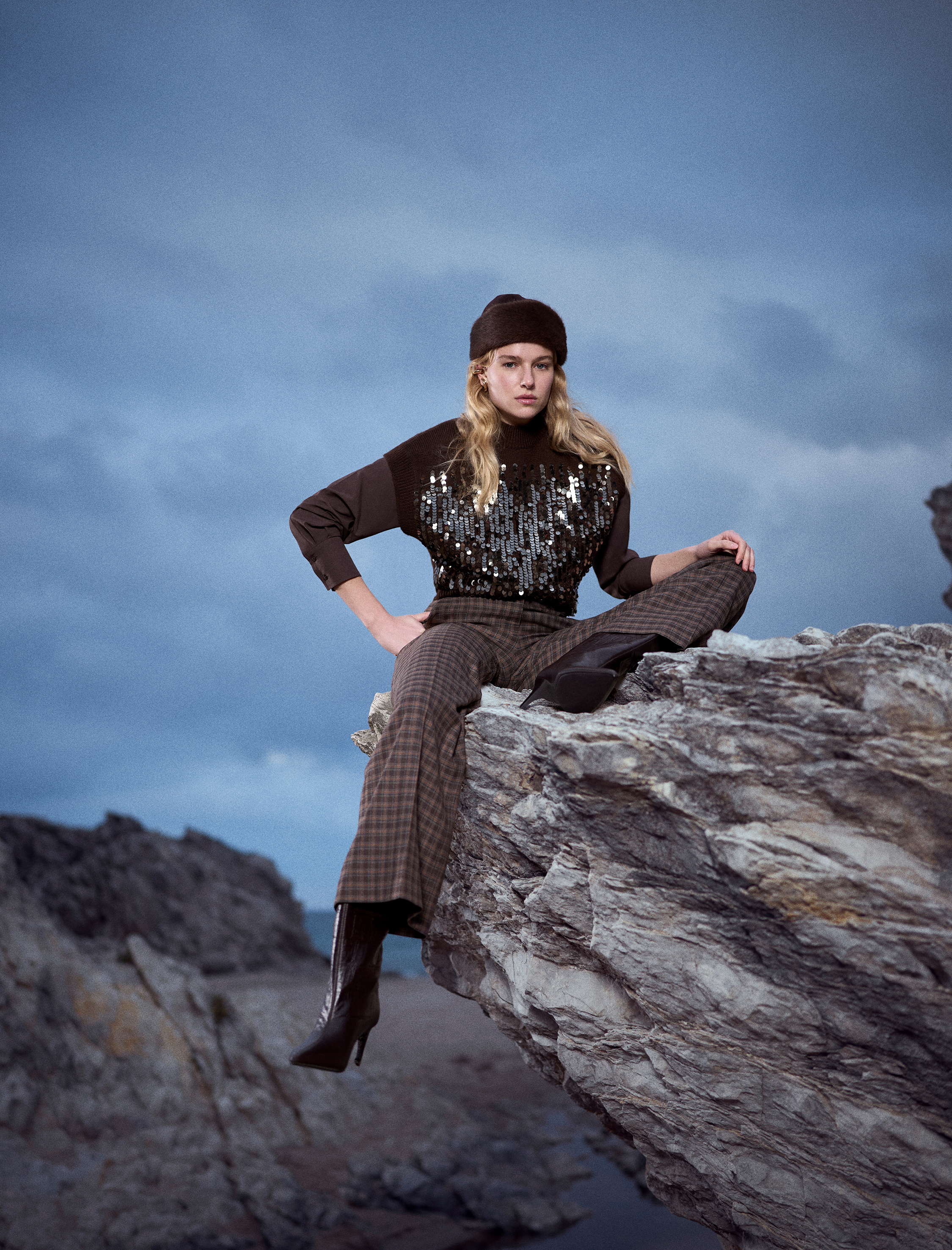   Koton X Şahika Ercümen - Cepli Geniş Paça Ekoseli Kumaş Pantolon