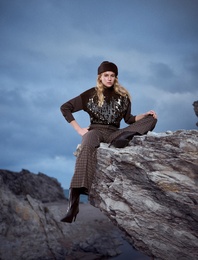 Koton X Şahika Ercümen - Cepli Geniş Paça Ekoseli Kumaş Pantolon