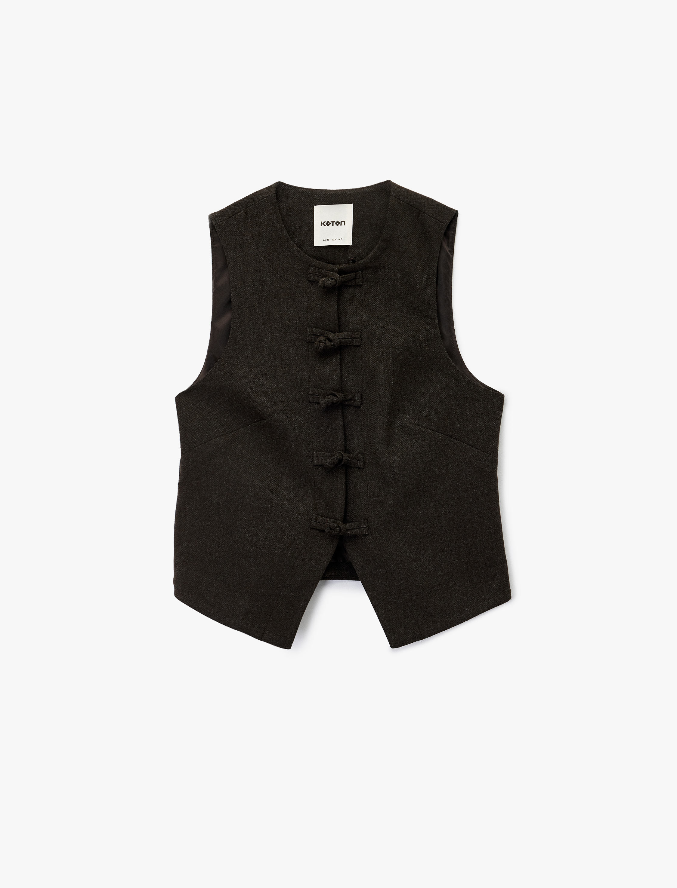   Koton X Şahika Ercümen - İlmek Kapama Detaylı Yuvarlak Yaka Yelek