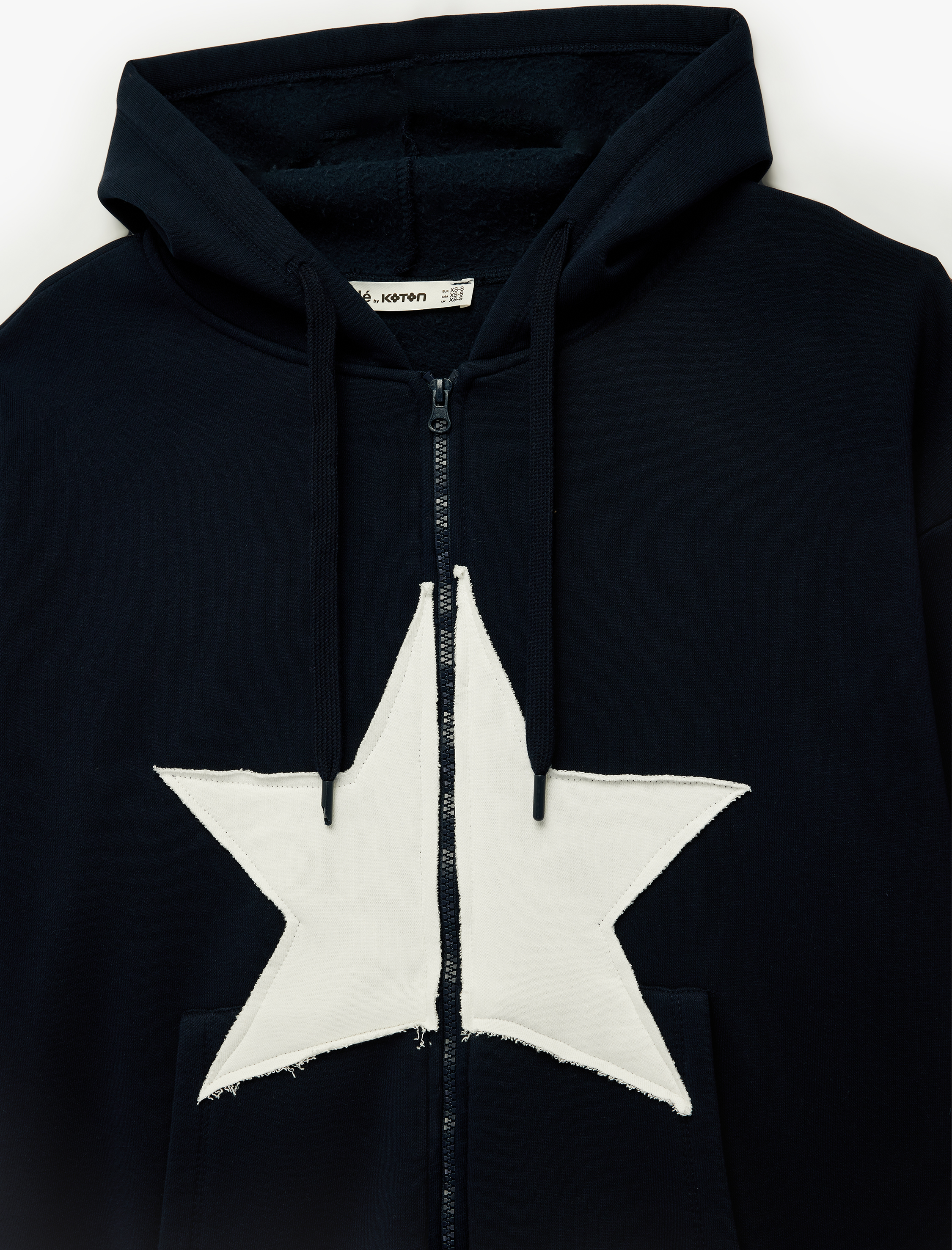   Uzun Kollu Yıldız Nakışlı Pamuklu Cepli Rahat Kalıp Kapüşonlu Fermuarlı Sweatshirt