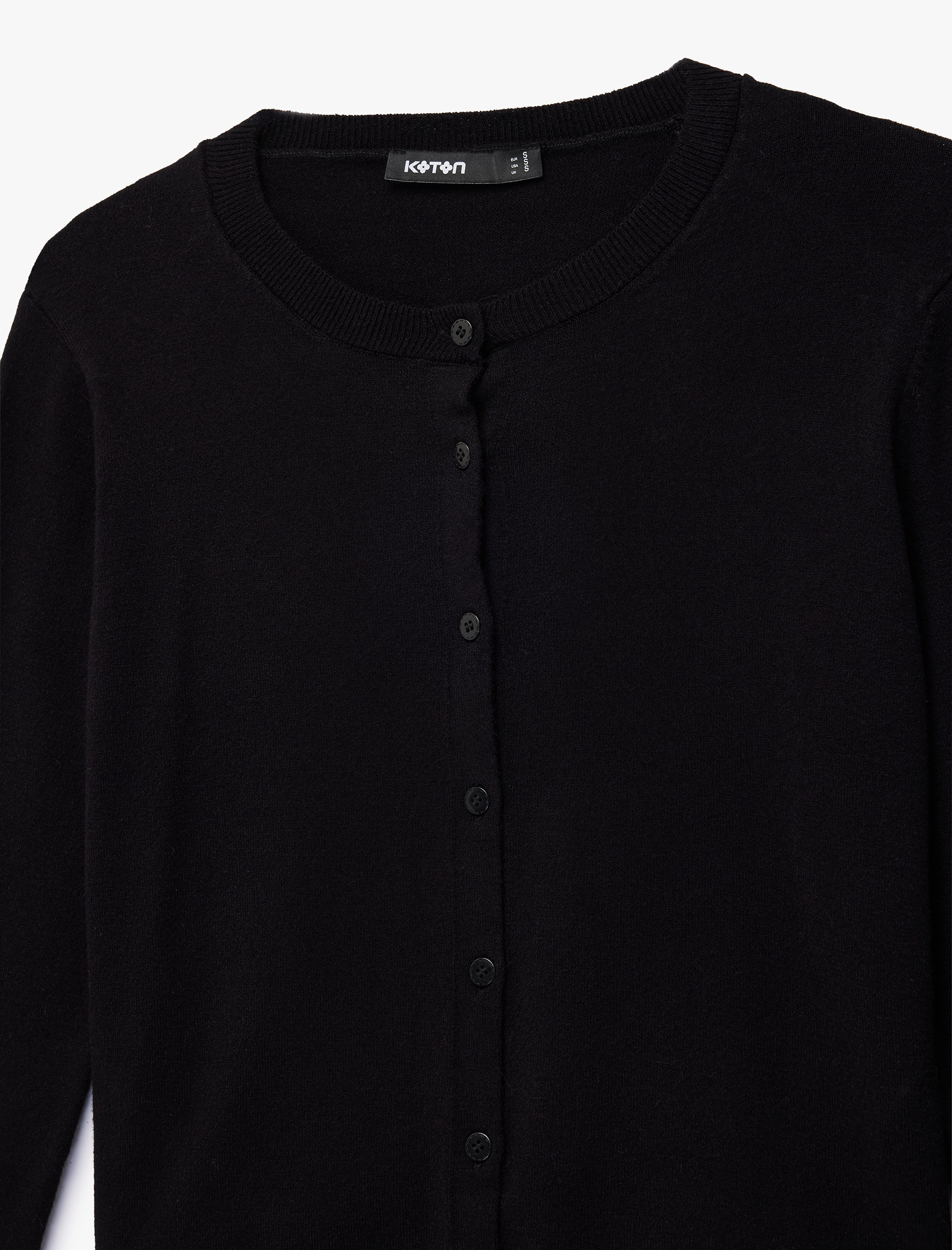   Uzun Kollu Düğmeli Bisiklet Yaka Triko Hırka