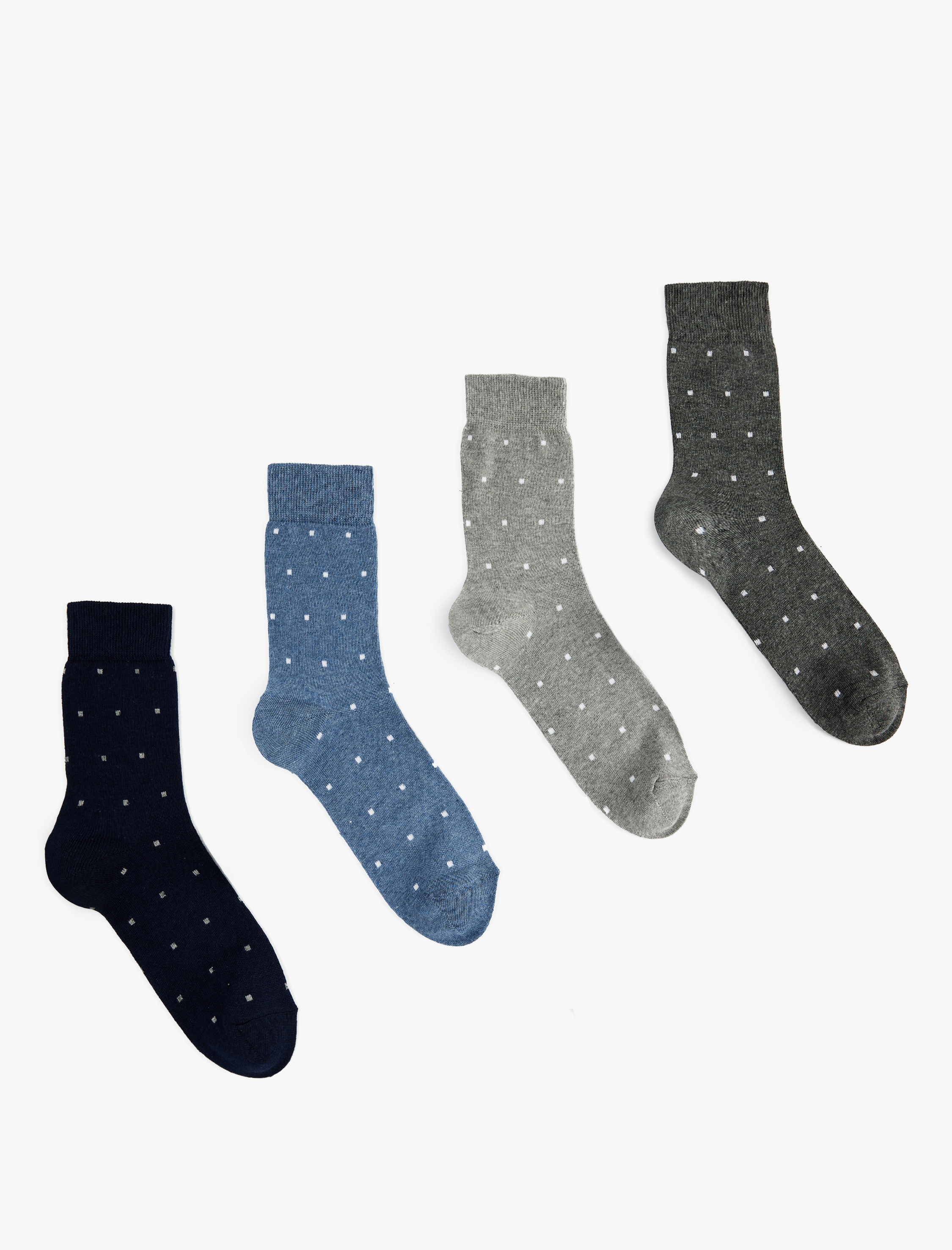  Erkek Puantiyeli Çok Renkli 4'lü Soket Çorap Seti