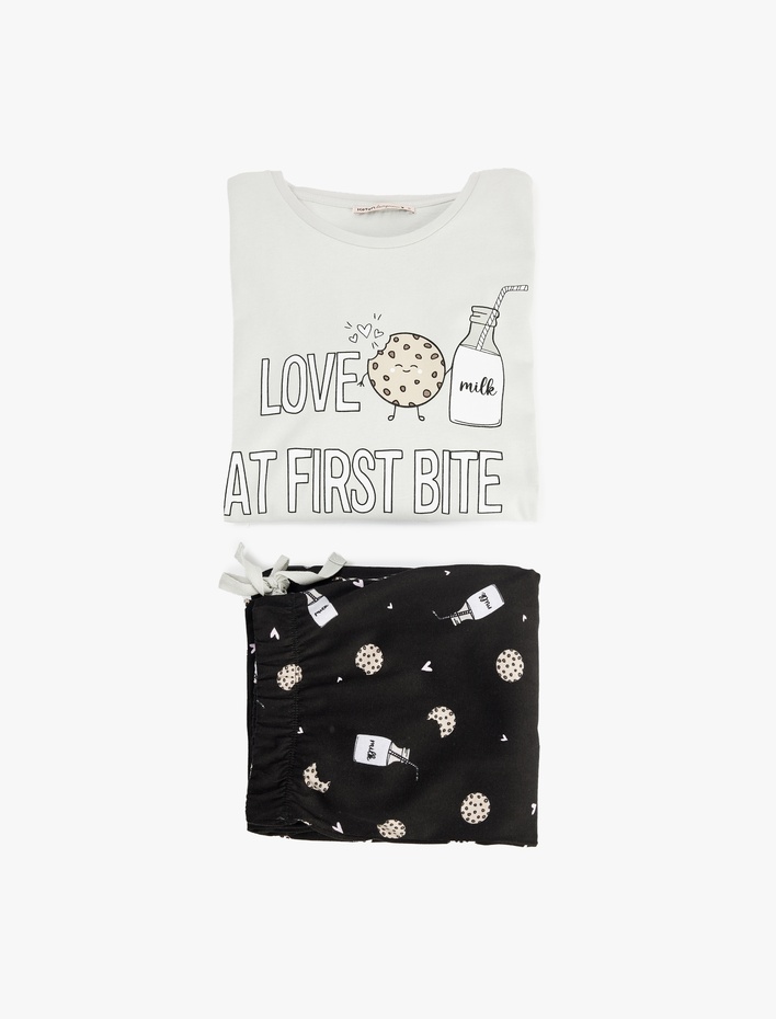  Pamuklu Baskılı Pijama Takımı