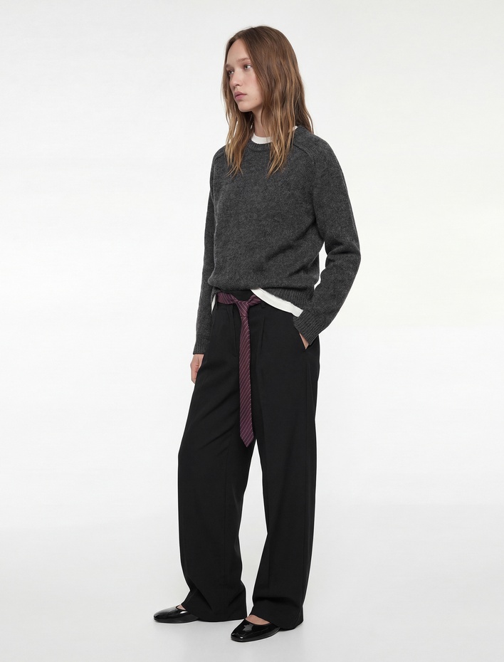  Uzun Kollu Bisiklet Yaka Dikiş Detaylı Basic Triko Kazak