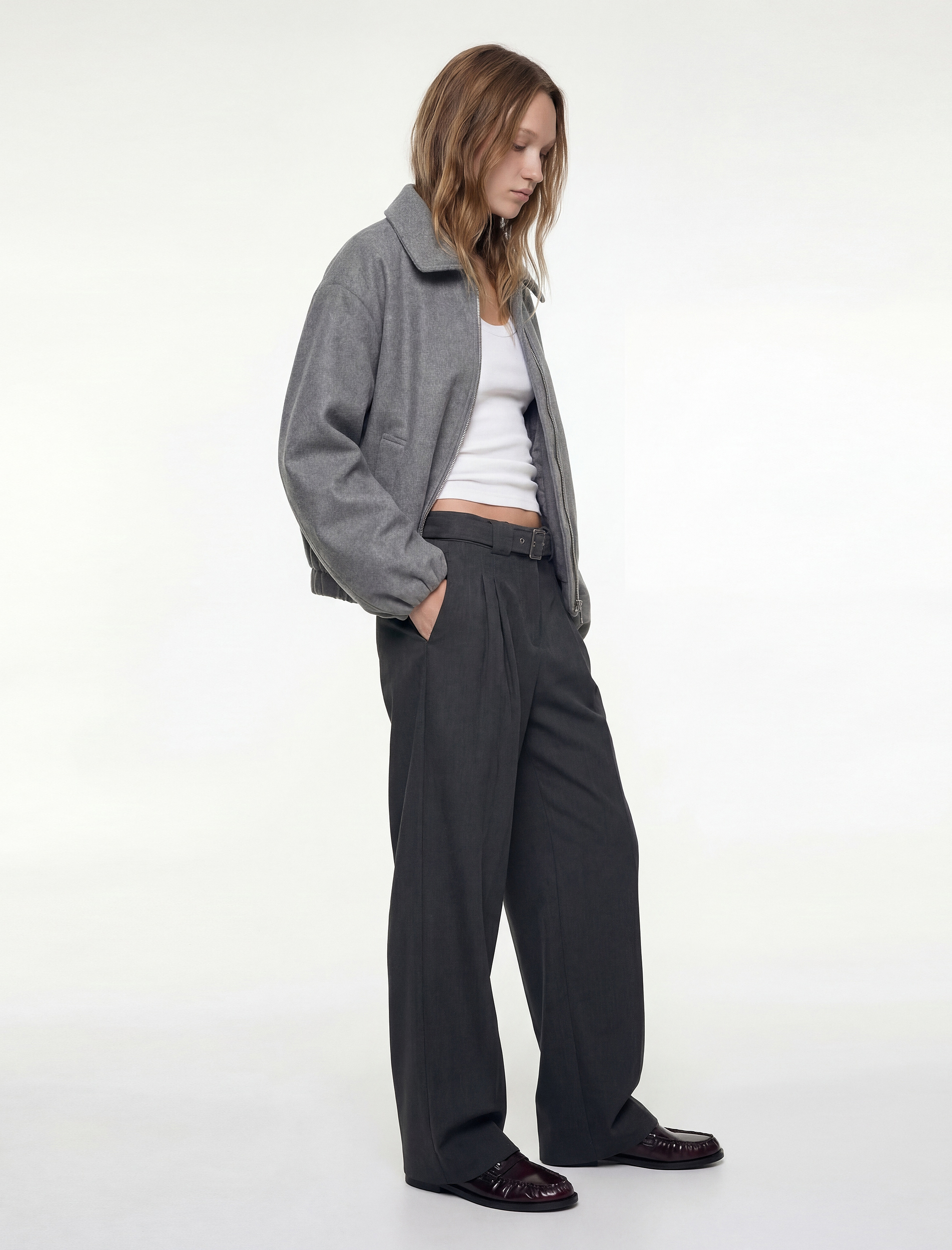   Metal Aksesuarlı Kemer Detaylı Viskon Karışımlı Geniş Paça Pantolon