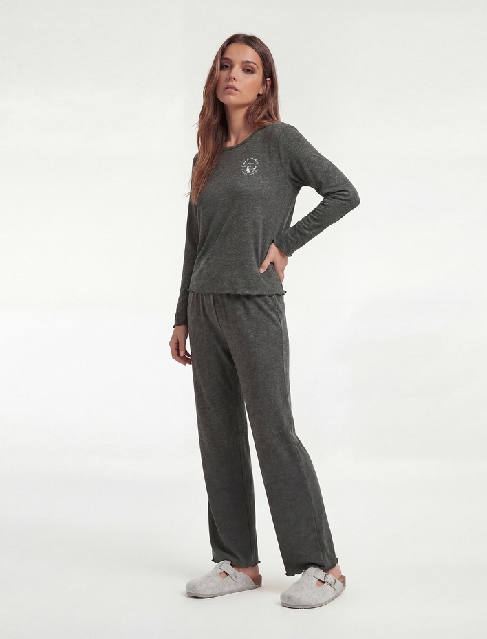  Uzun Kollu Bisiklet Yaka Nakış Detaylı Pijama Takımı