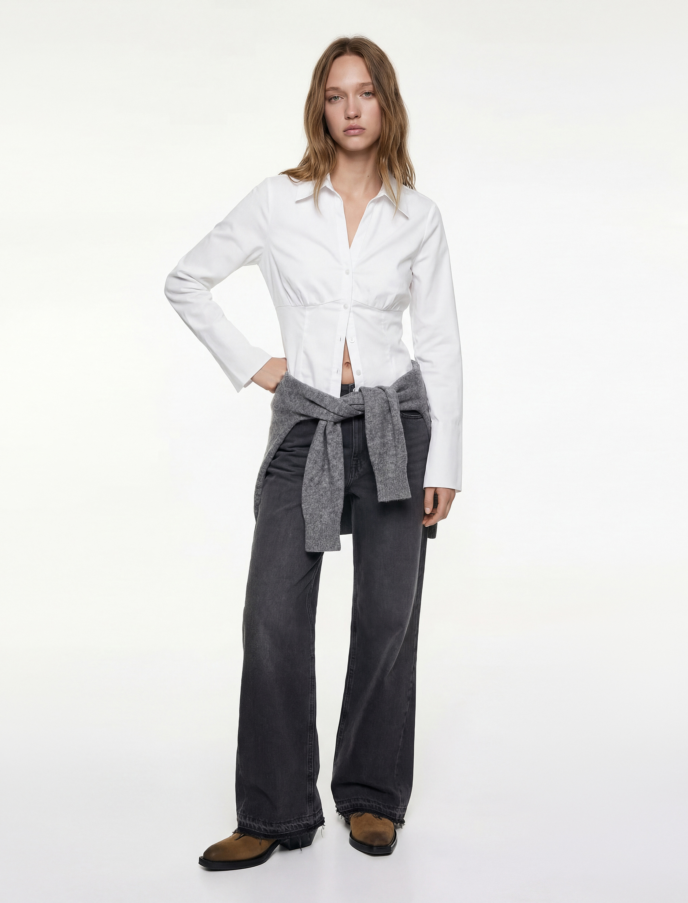   Slim Fit Düğmeli Klasik Yaka Uzun Kollu Gömlek