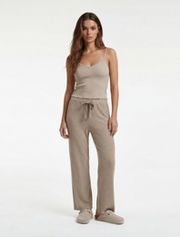 V Yaka Dar Kesim Askılı Pijama Üstü