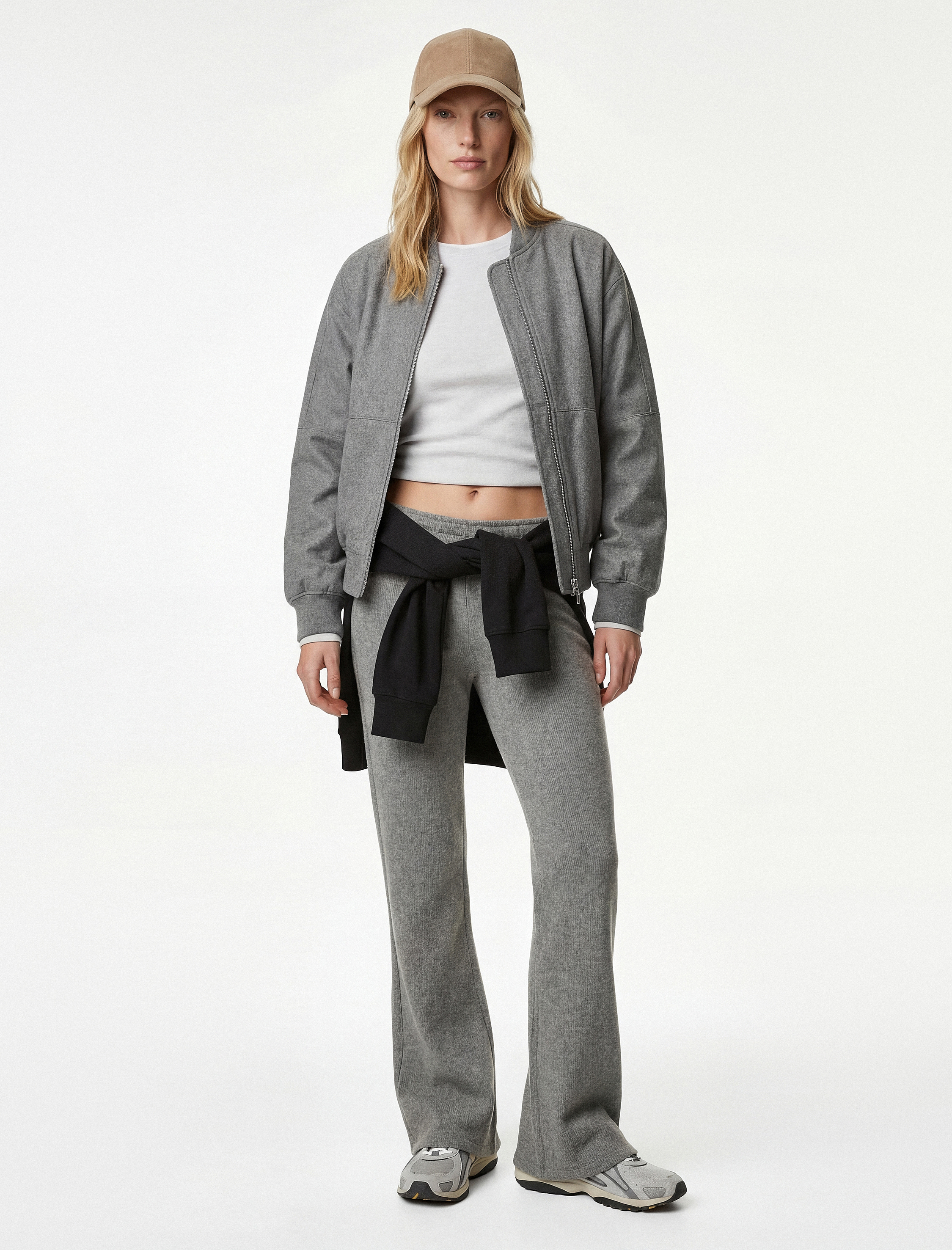   Beli Lastikli Düz Bol Paça Dokulu Pantolon