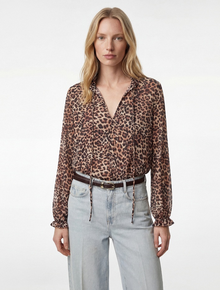  Rahat Kalıp Uzun Kollu Gipeli Bağlamalı Yaka Leopar Desenli Tül Bluz