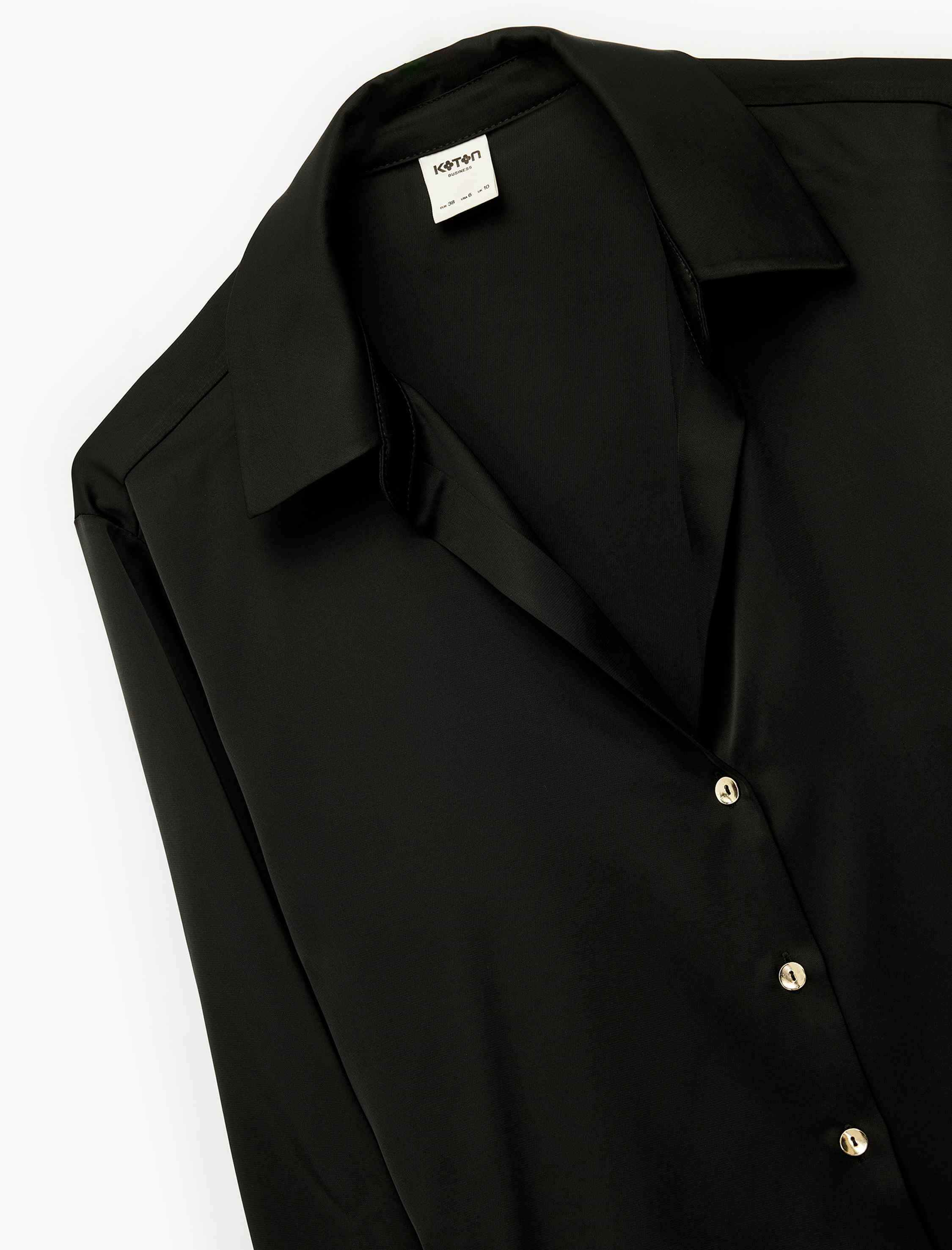   Klasik Yaka Rahat Kalıp Kemerli Uzun Kollu Saten Gömlek