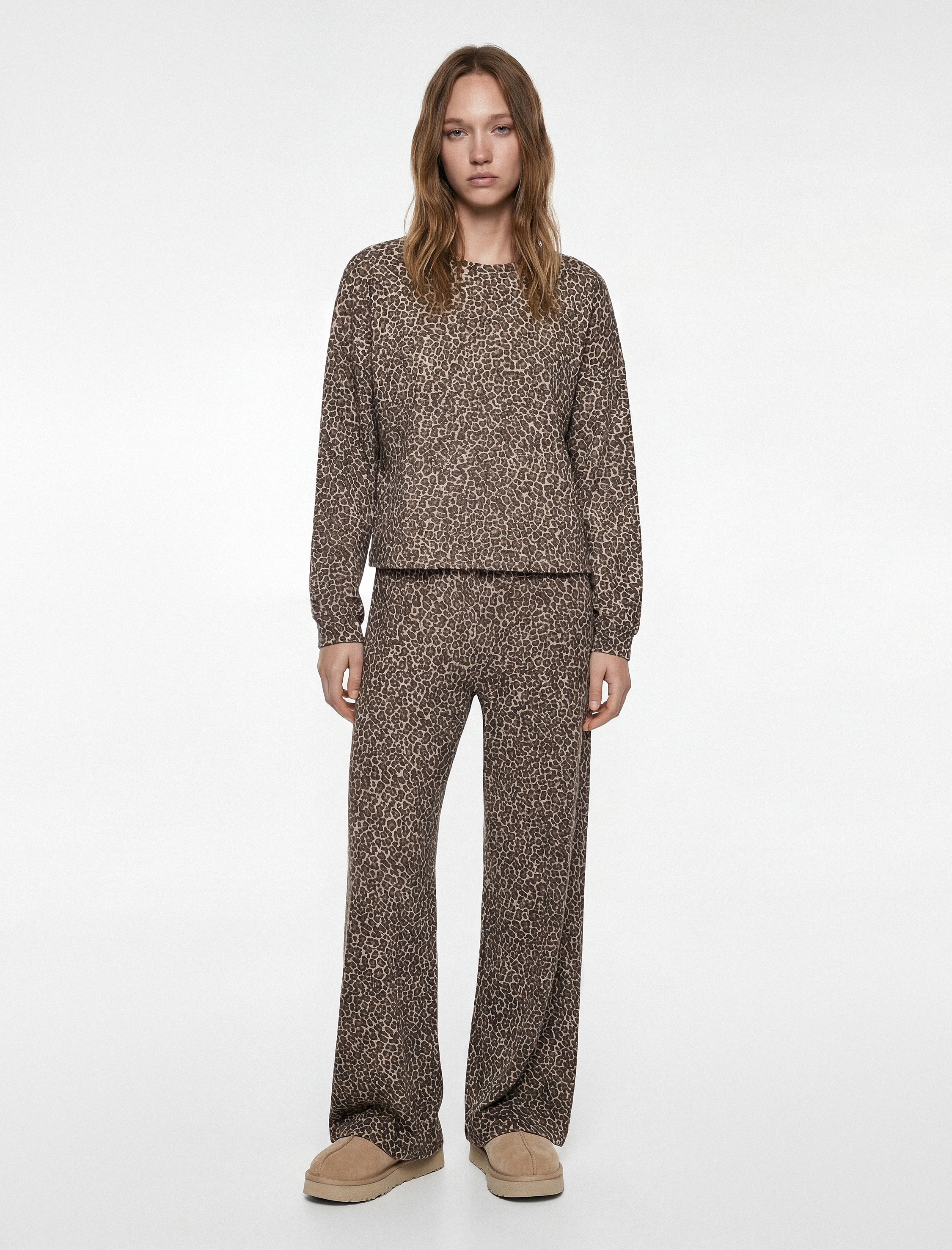   Leopar Desenli Rahat Kesim Viskon Karışımlı Geniş Paça Pijama Altı