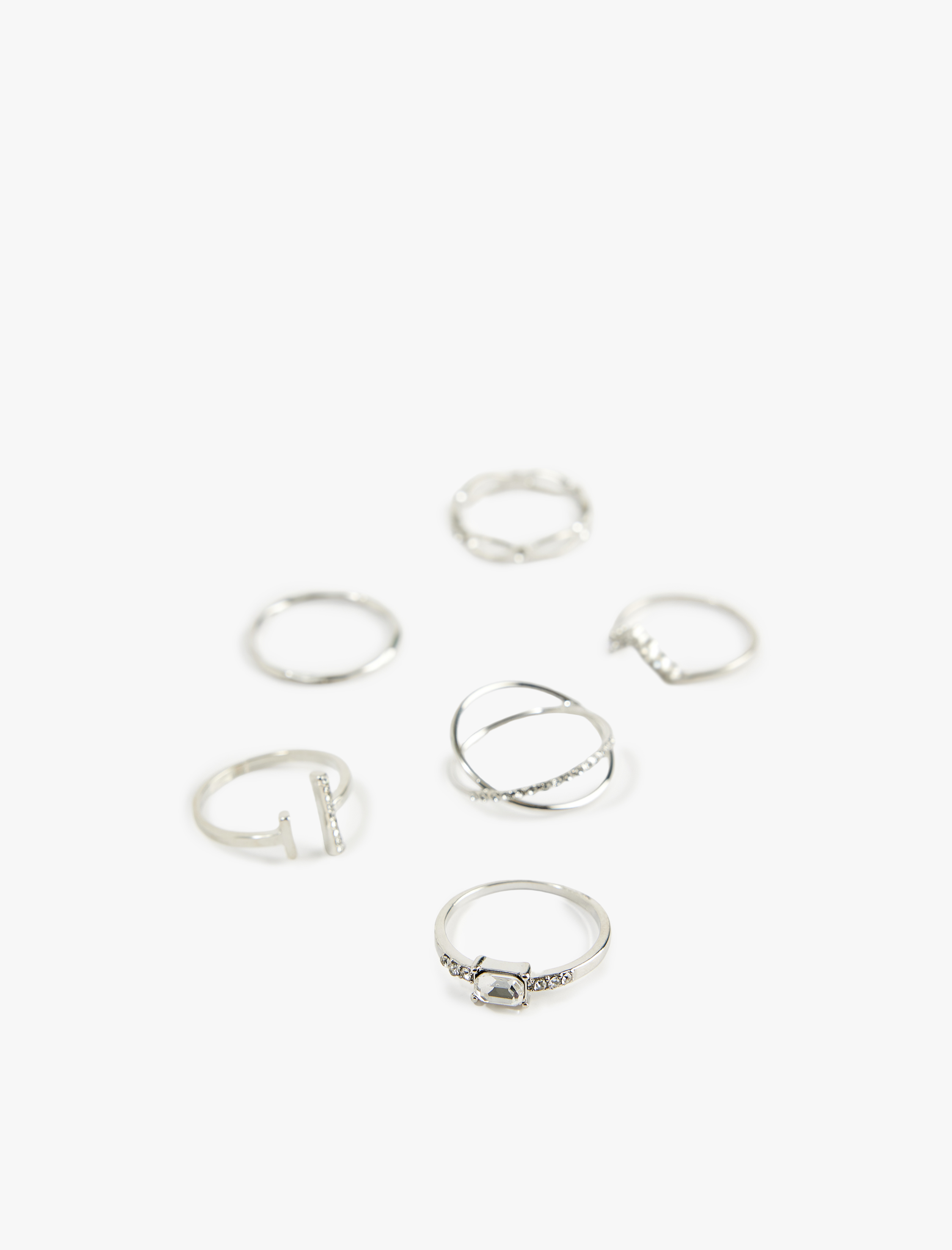  Kadın Taş Detaylı 6'lı Yüzük Seti