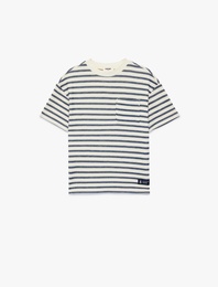 Pamuklu Kısa Kollu Bisiklet Yaka Çizgili Oversize Tişört