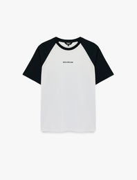 Regular Fit Renk Kontrastlı Reglan Kısa Kollu Bisiklet Yaka Pamuklu Baskılı Spor Tişört