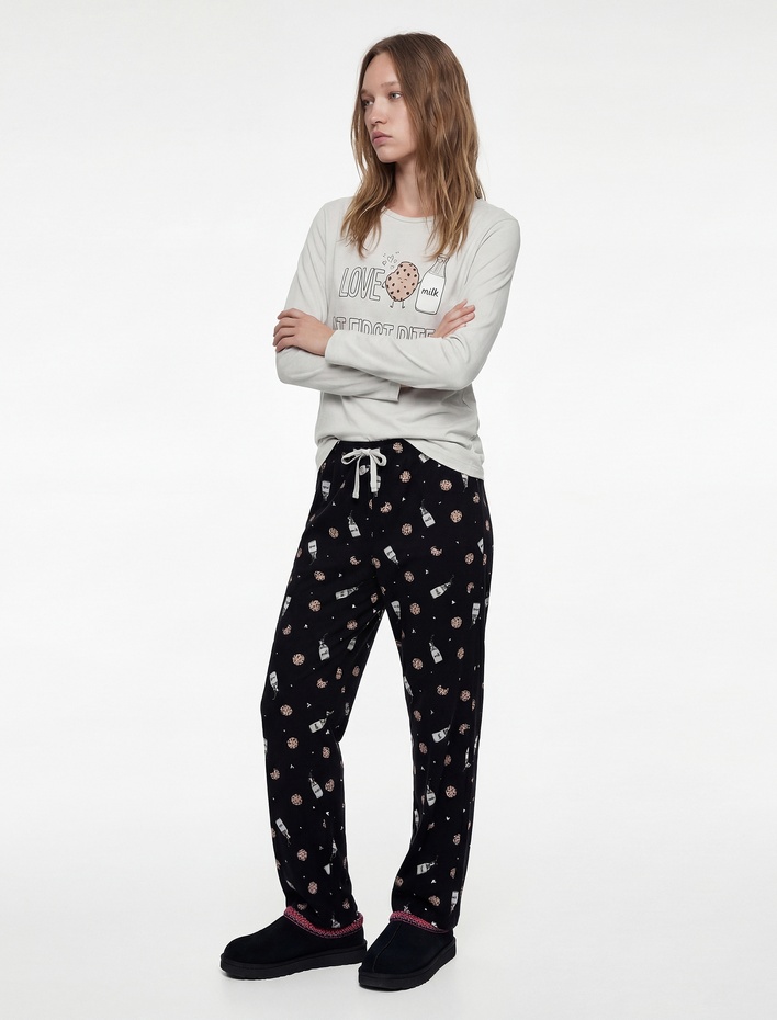  Pamuklu Baskılı Pijama Takımı