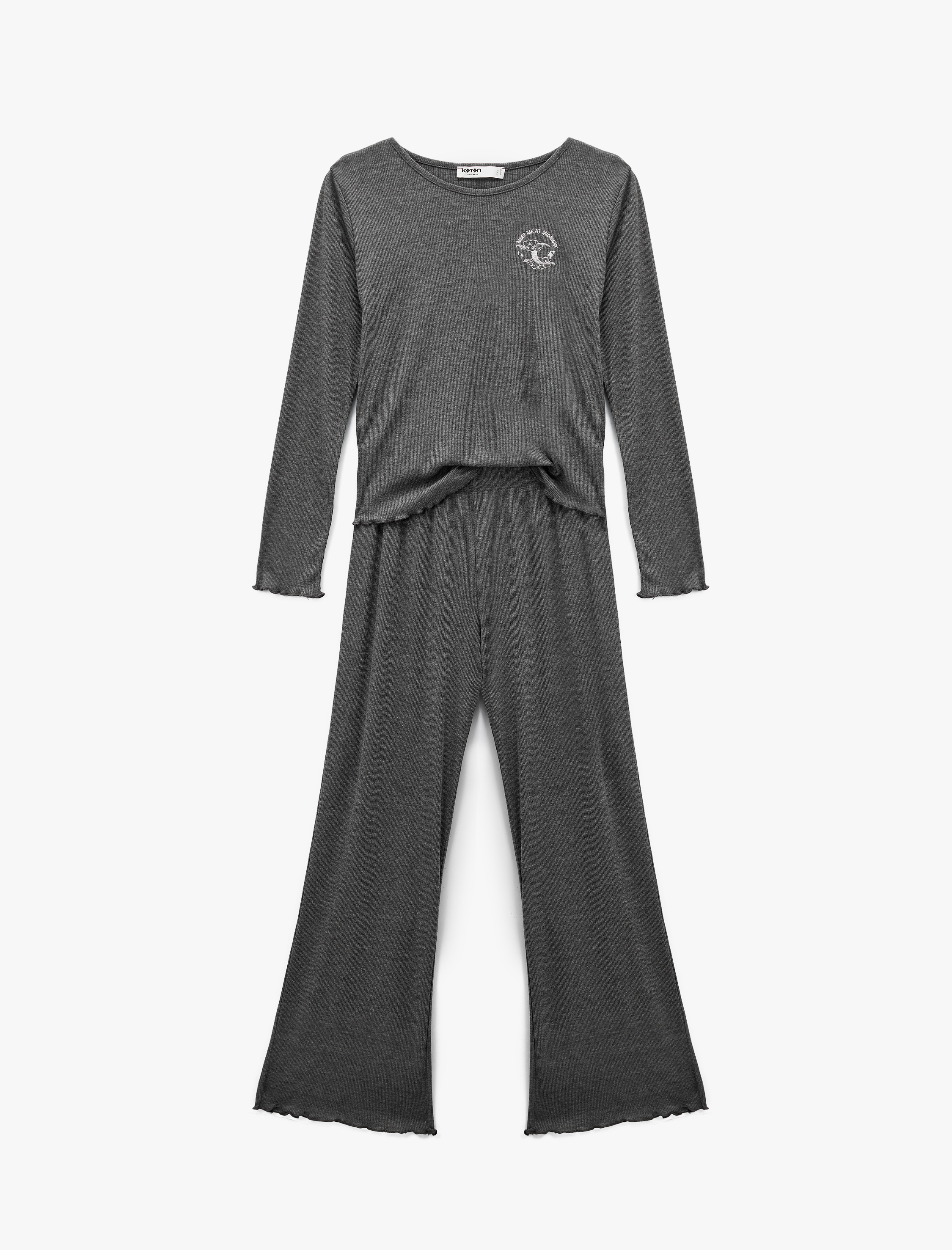   Uzun Kollu Bisiklet Yaka Nakış Detaylı Pijama Takımı