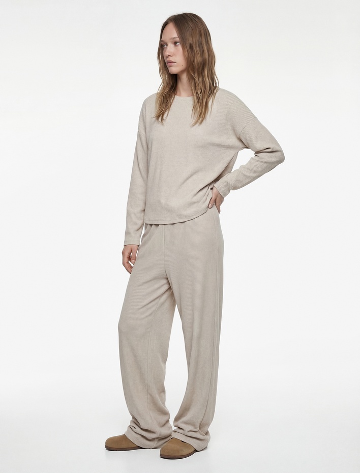  Uzun Kollu Bisiklet Yaka Rahat Kalıp Pijama Üstü