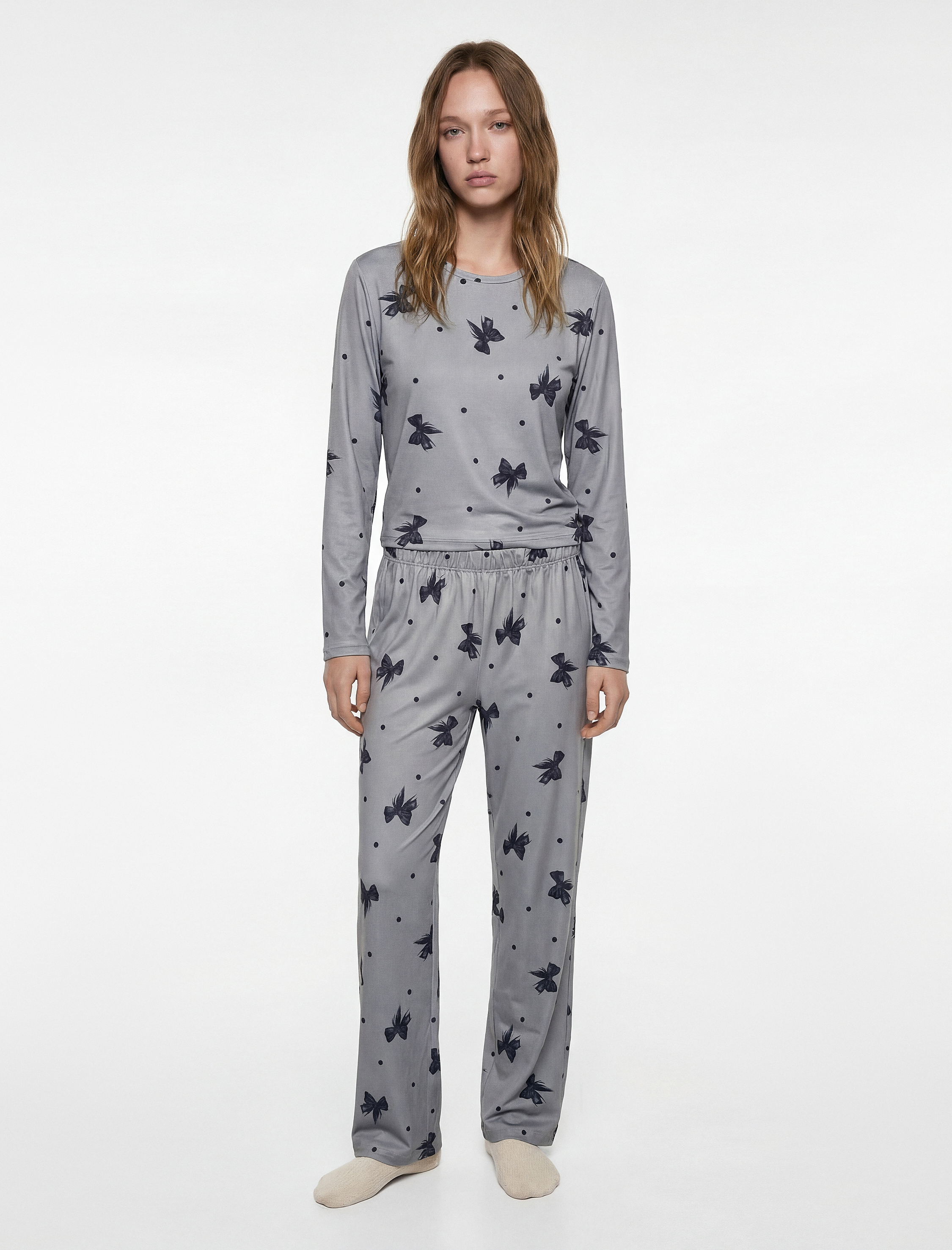   Fiyonk Desenli Rahat Kesim 2'li Pijama Takımı